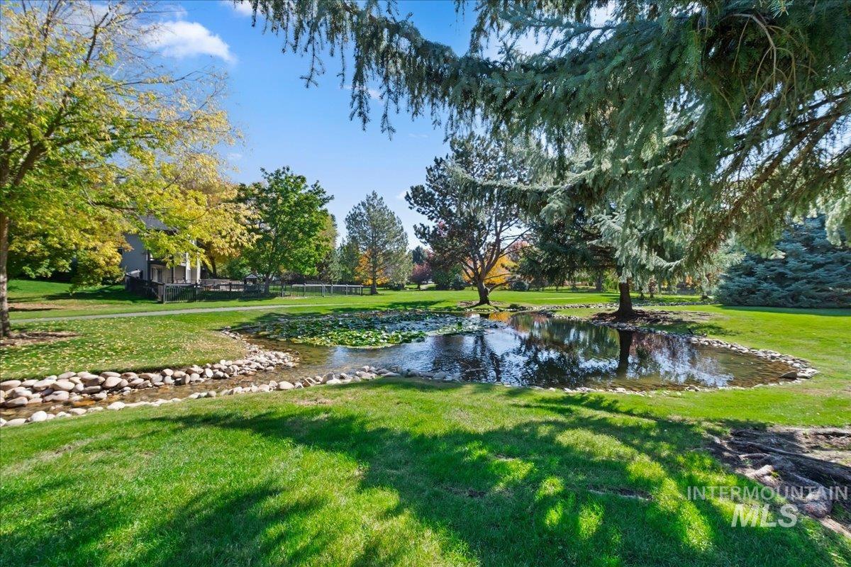 2328 E Faunhill Dr., Eagle, Idaho 83616, 4 Bedrooms, 3 Bathrooms, Residential For Sale, Price $819,000,MLS 99003944