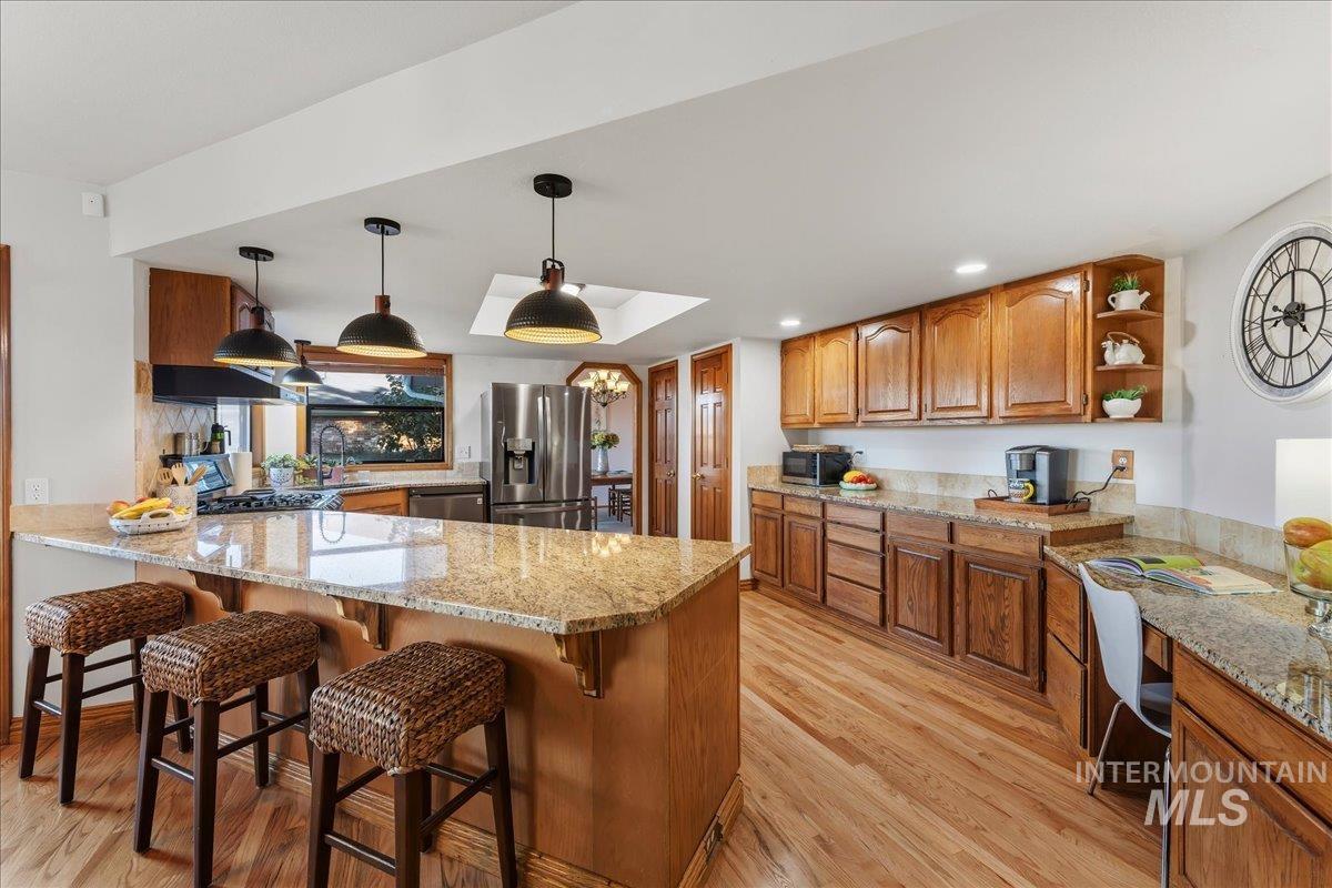 8780 W Clovis Dr, Boise, Idaho 83709, 4 Bedrooms, 3.5 Bathrooms, Residential For Sale, Price $839,900,MLS 99003945