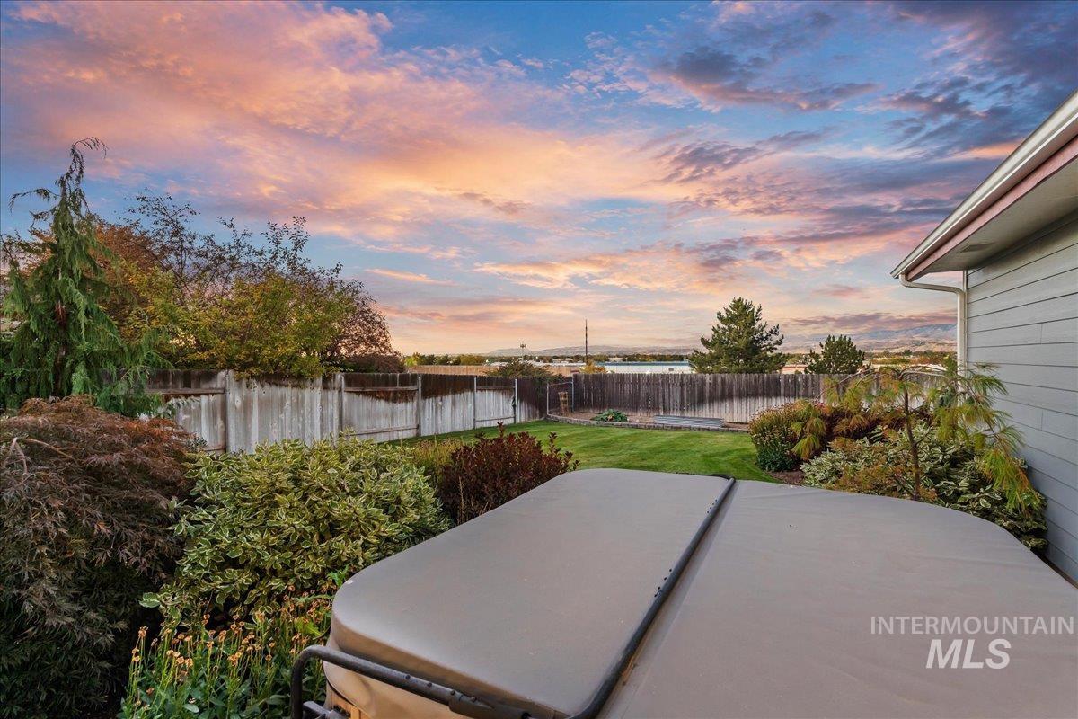 8780 W Clovis Dr, Boise, Idaho 83709, 4 Bedrooms, 3.5 Bathrooms, Residential For Sale, Price $839,900,MLS 99003945