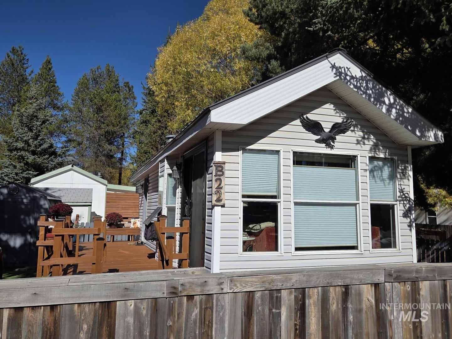 22 B Street, Cascade, Idaho 83611, 1 Bedroom, 1 Bathroom, Residential For Sale, Price $179,900, 99003946