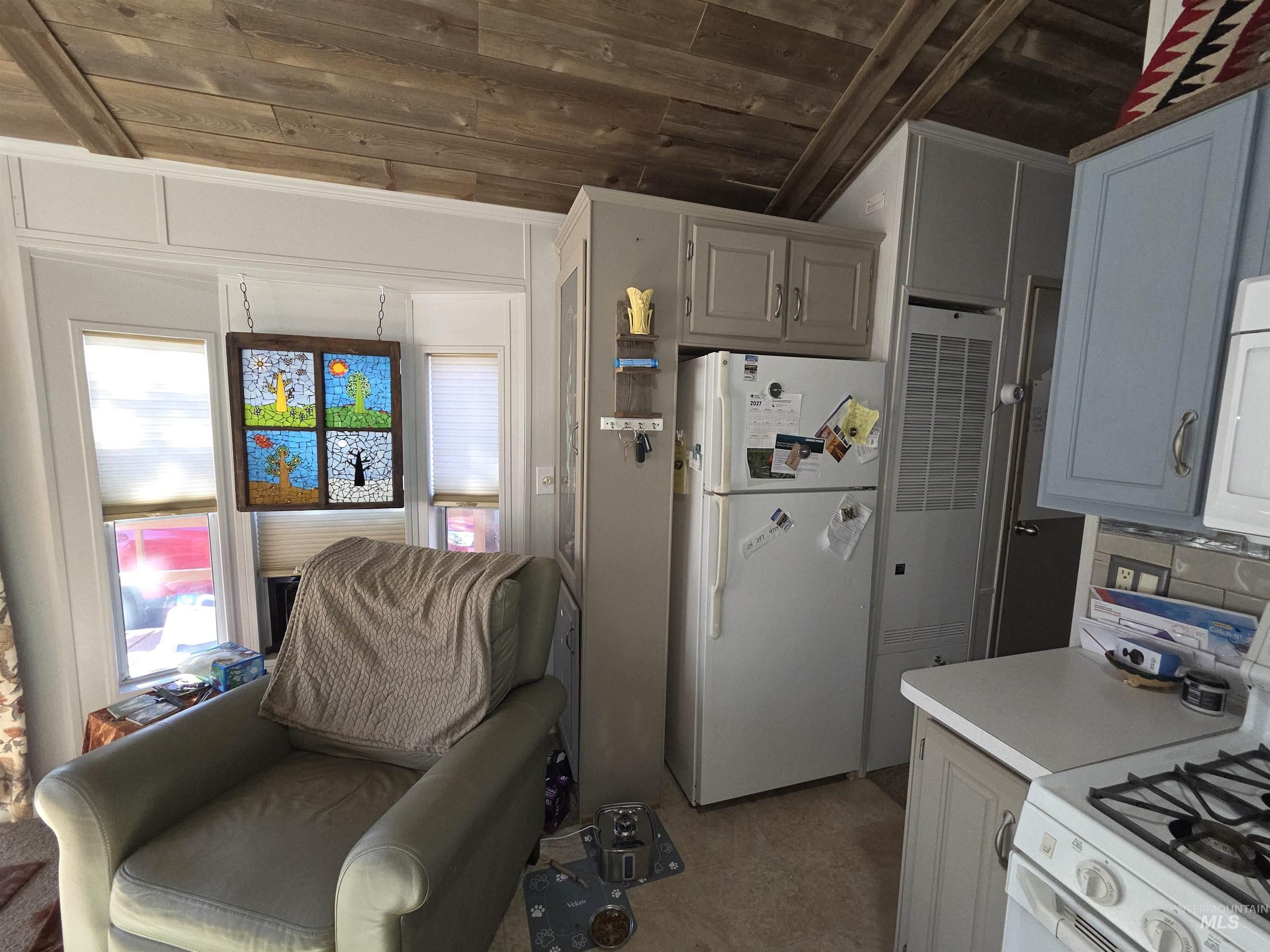 22 B Street, Cascade, Idaho 83611, 1 Bedroom, 1 Bathroom, Residential For Sale, Price $179,900, 99003946