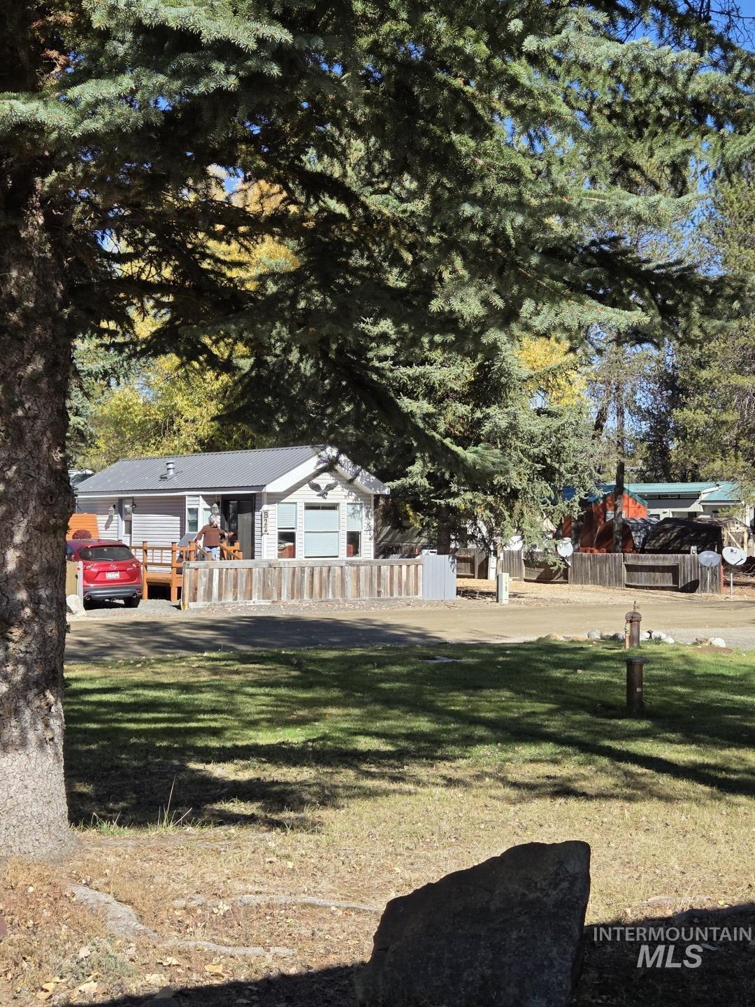 22 B Street, Cascade, Idaho 83611, 1 Bedroom, 1 Bathroom, Residential For Sale, Price $179,900, 99003946