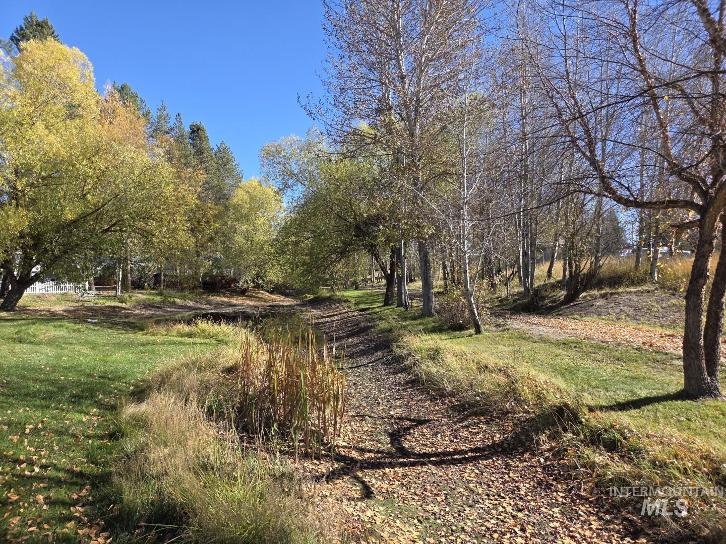 22 B Street, Cascade, Idaho 83611, 1 Bedroom, 1 Bathroom, Residential For Sale, Price $179,900, 99003946