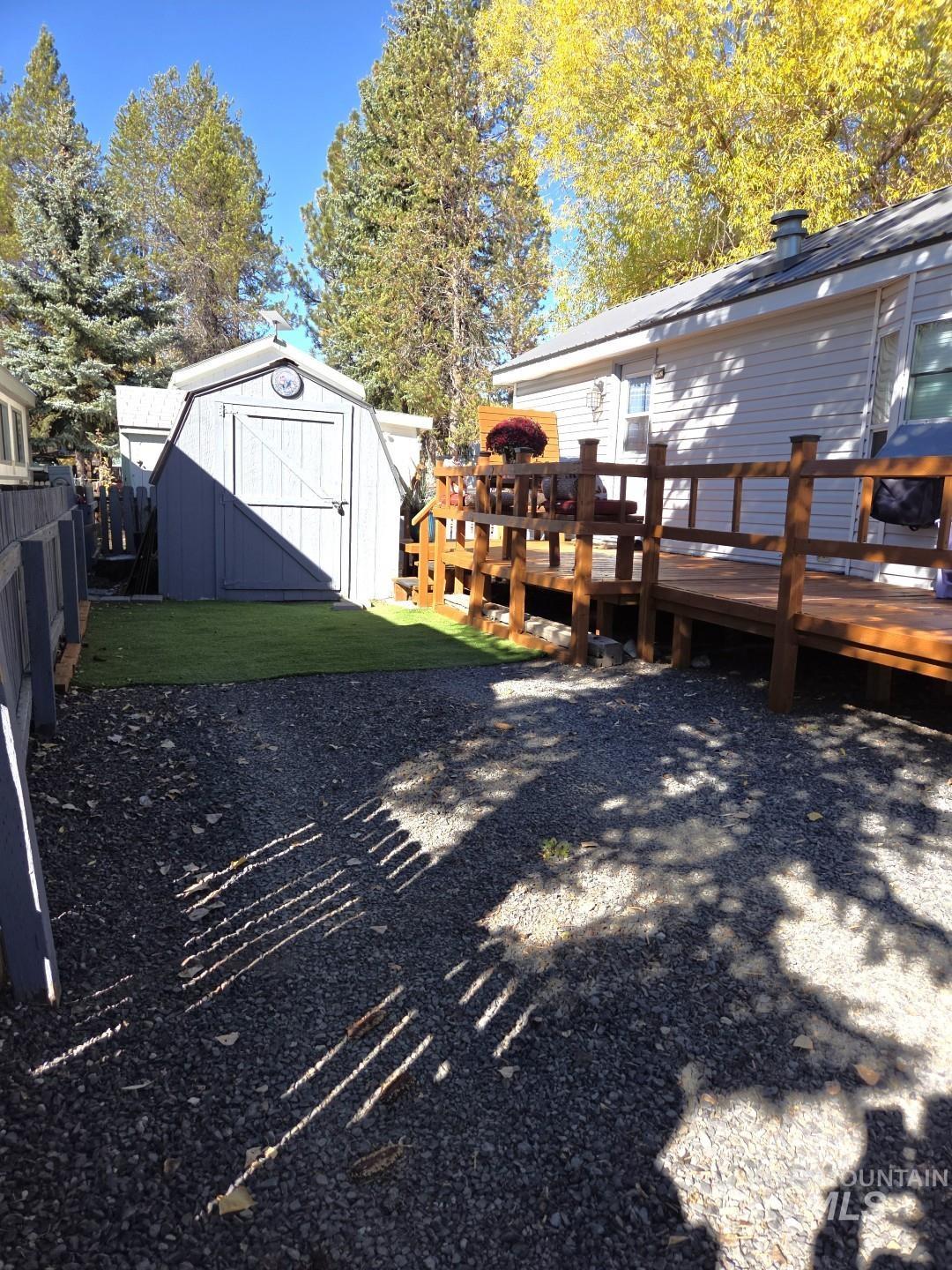 22 B Street, Cascade, Idaho 83611, 1 Bedroom, 1 Bathroom, Residential For Sale, Price $179,900, 99003946
