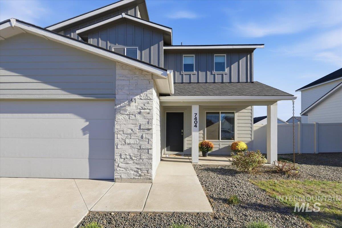 7404 E Marble Springs Dr, Nampa, Idaho 83687, 4 Bedrooms, 2.5 Bathrooms, Residential For Sale, Price $469,900, 99003947