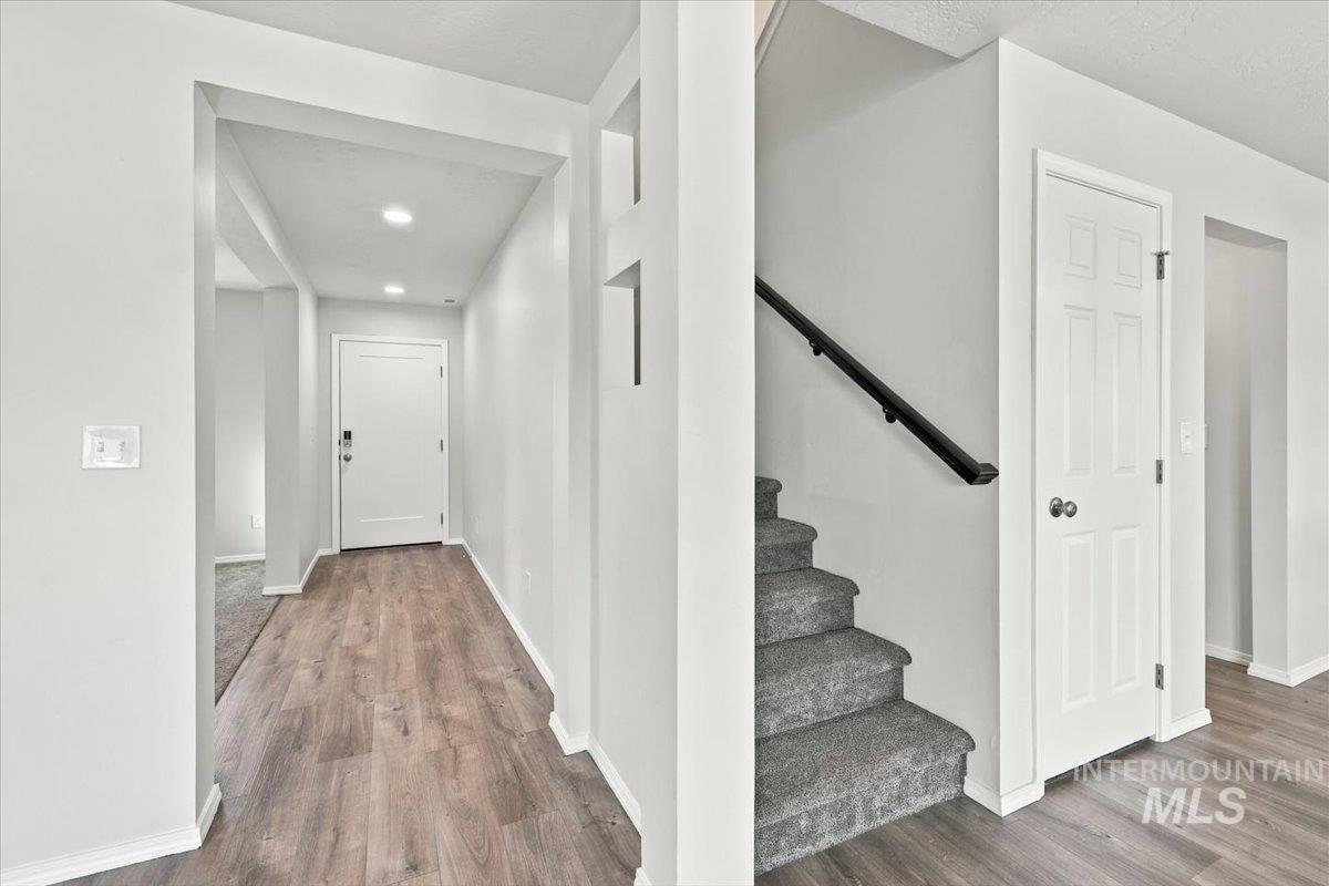 7404 E Marble Springs Dr, Nampa, Idaho 83687, 4 Bedrooms, 2.5 Bathrooms, Residential For Sale, Price $469,900, 99003947