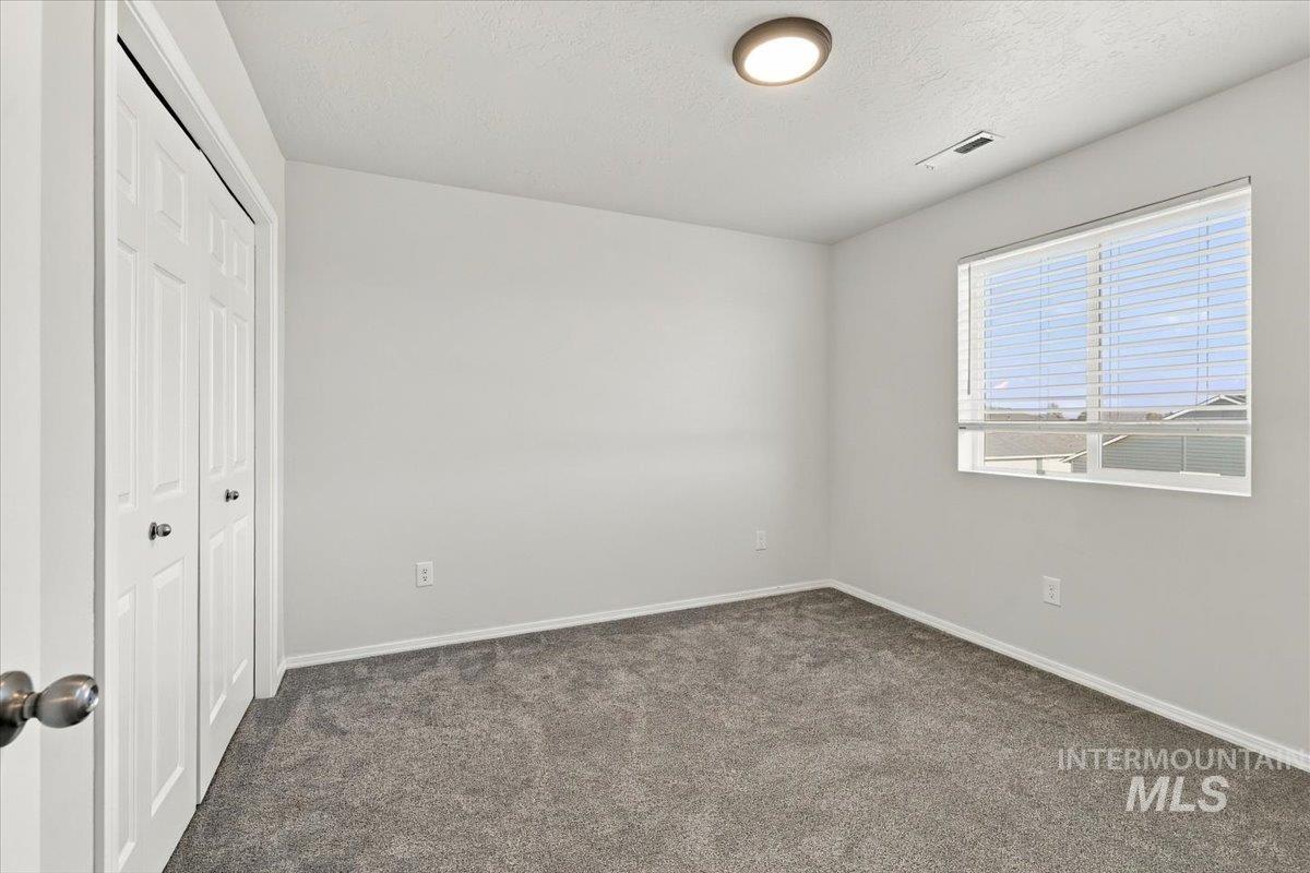 7404 E Marble Springs Dr, Nampa, Idaho 83687, 4 Bedrooms, 2.5 Bathrooms, Residential For Sale, Price $469,900, 99003947