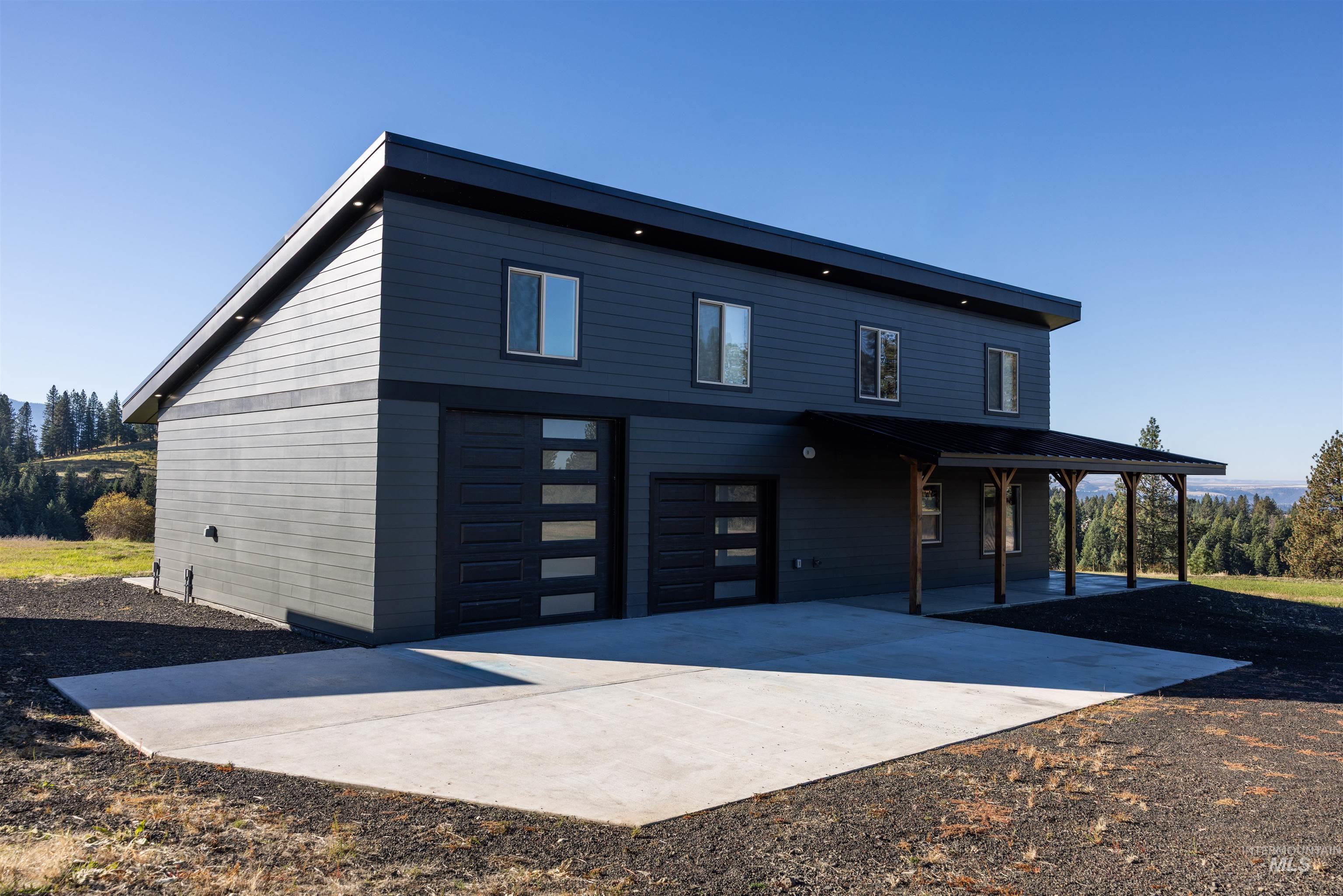 239 Small Canyon Road, Kooskia, Idaho 83539, 3 Bedrooms, 2.5 Bathrooms, Residential For Sale, Price $885,000, 99003949