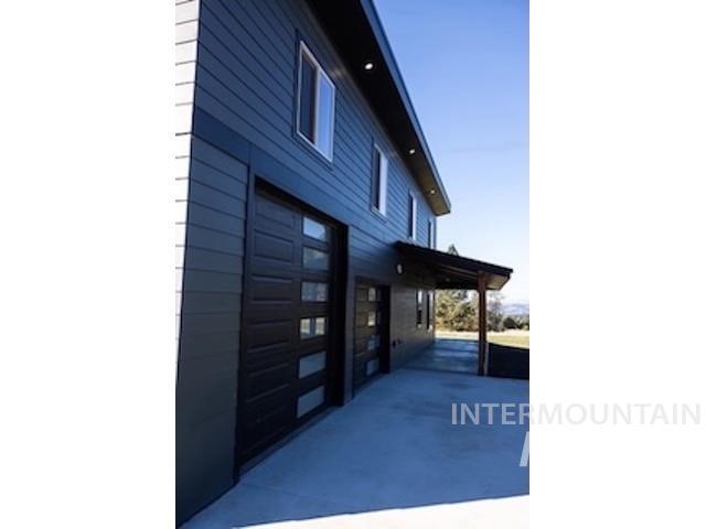 239 Small Canyon Road, Kooskia, Idaho 83539, 3 Bedrooms, 2.5 Bathrooms, Residential For Sale, Price $885,000,MLS 99003949
