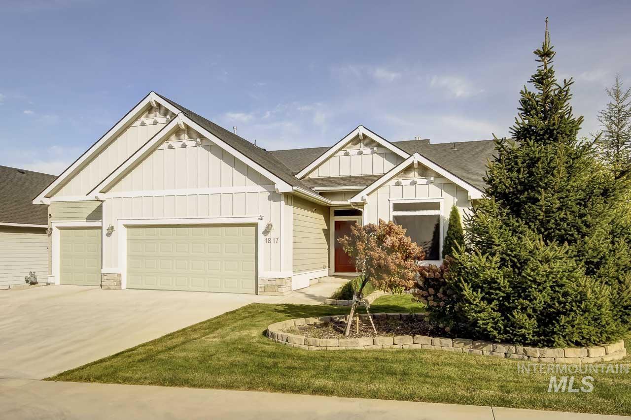 1817 W Henry's Fork Drive, Meridian, Idaho 83642, 4 Bedrooms, 2 Bathrooms, Residential For Sale, Price $572,900, 99003951
