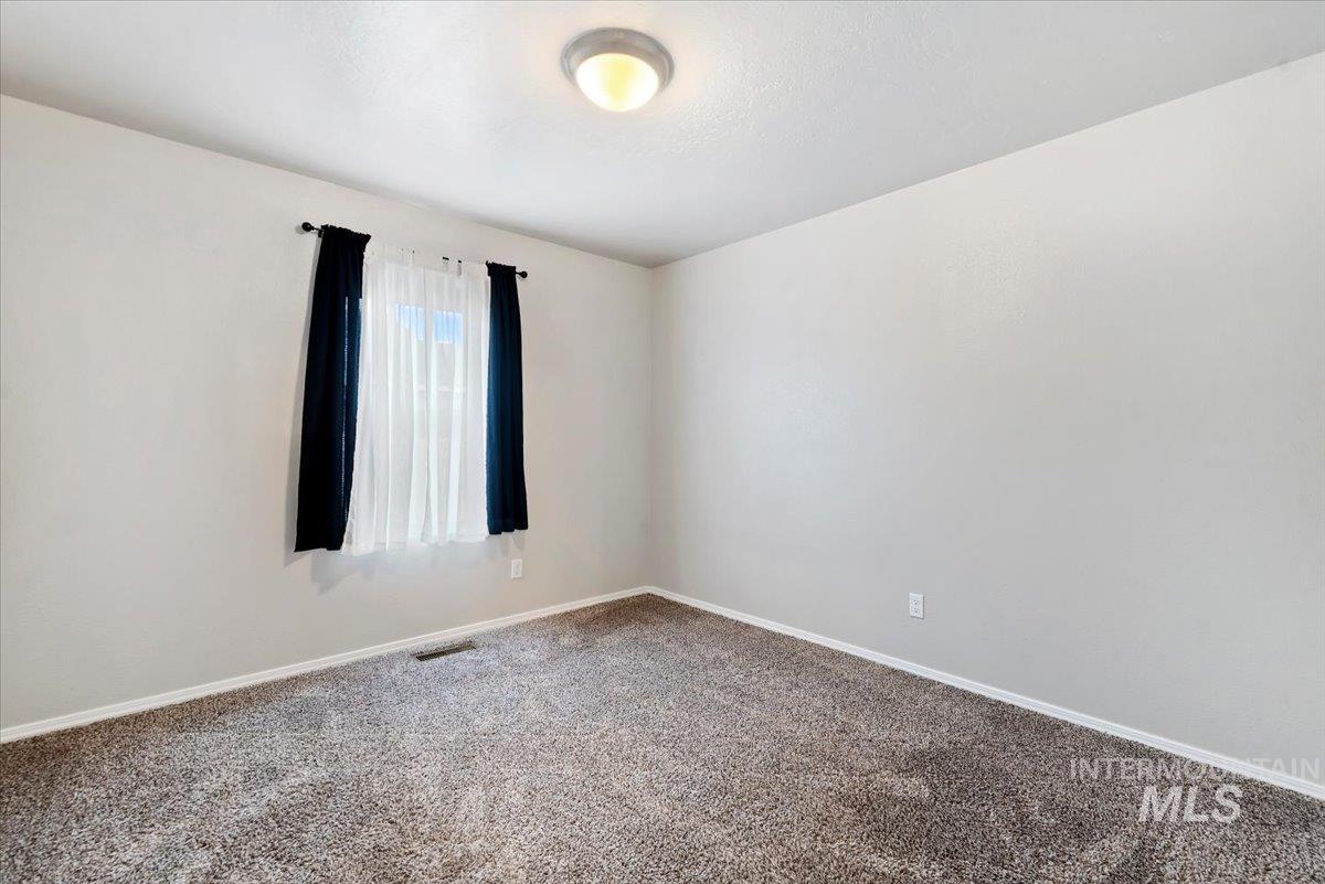 4714 Ida Red Ave, Caldwell, Idaho 83607, 3 Bedrooms, 2 Bathrooms, Residential For Sale, Price $370,000, 99003953