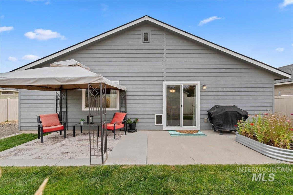 4714 Ida Red Ave, Caldwell, Idaho 83607, 3 Bedrooms, 2 Bathrooms, Residential For Sale, Price $370,000, 99003953