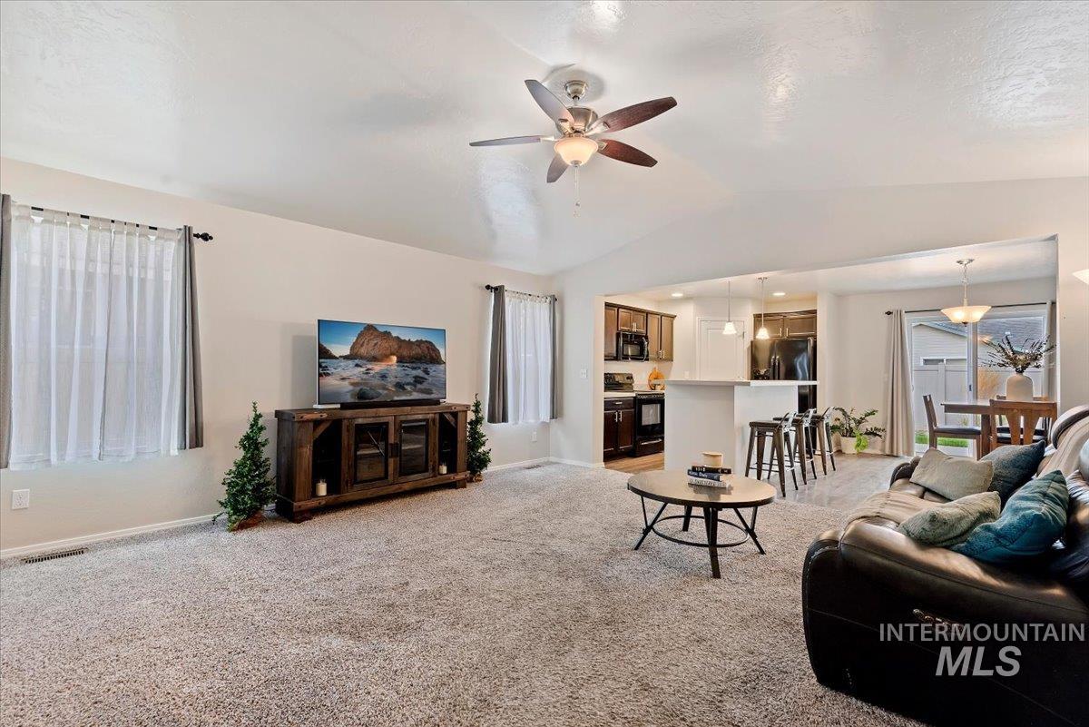 4714 Ida Red Ave, Caldwell, Idaho 83607, 3 Bedrooms, 2 Bathrooms, Residential For Sale, Price $370,000, 99003953