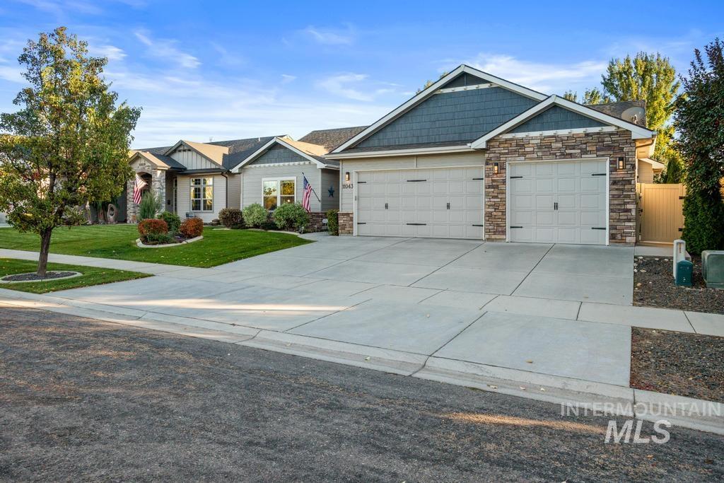 11043 W Wildlife St, Star, Idaho 83669, 4 Bedrooms, 2.5 Bathrooms, Residential For Sale, Price $580,000, 99003954