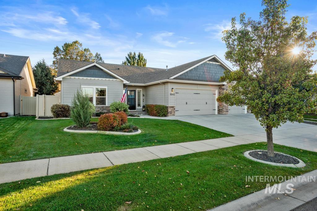 11043 W Wildlife St, Star, Idaho 83669, 4 Bedrooms, 2.5 Bathrooms, Residential For Sale, Price $580,000, 99003954