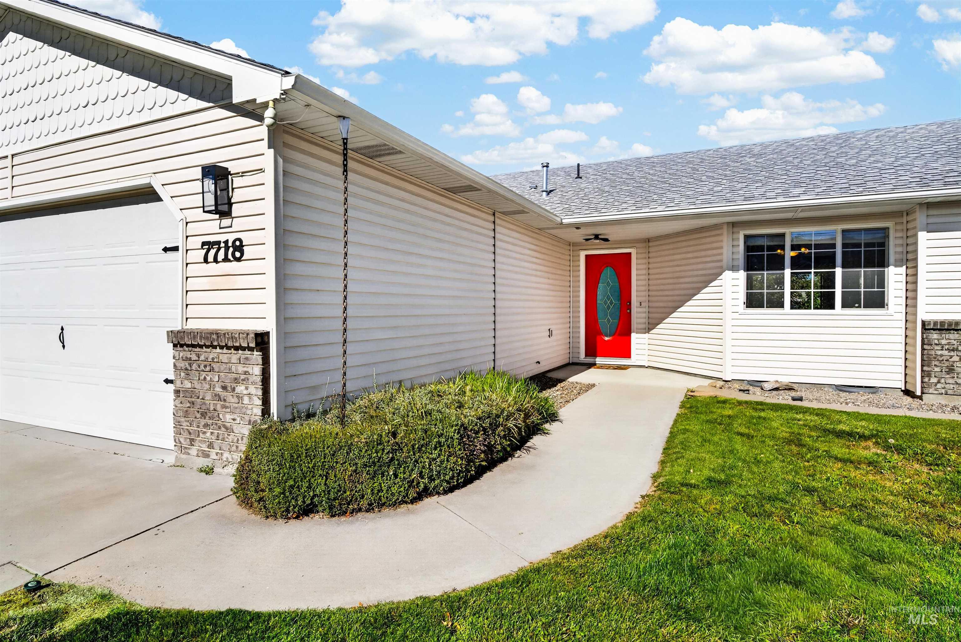 7718 Cedarbrook dr, Nampa, Idaho 83687, 3 Bedrooms, 2 Bathrooms, Residential For Sale, Price $410,000, 99003955