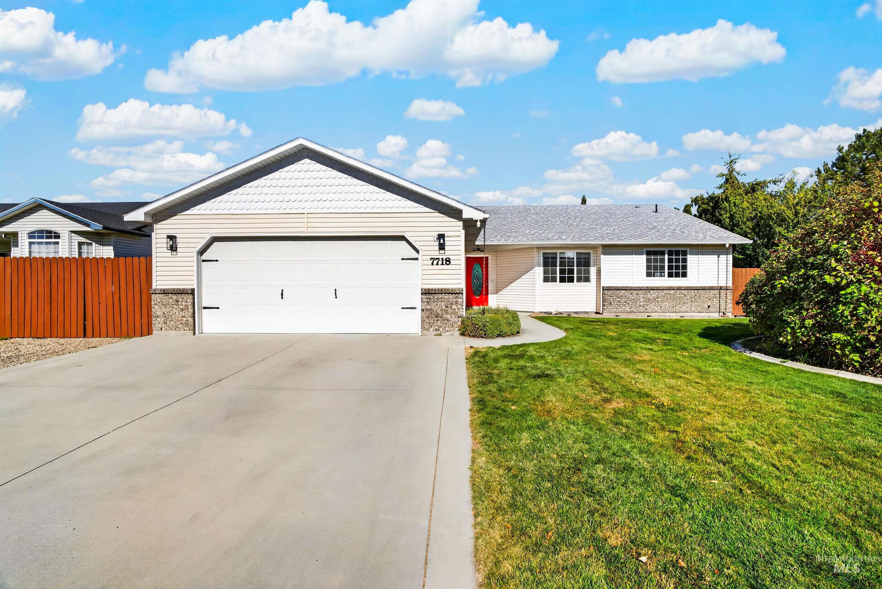7718 Cedarbrook dr, Nampa, Idaho 83687, 3 Bedrooms, 2 Bathrooms, Residential For Sale, Price $410,000, 99003955