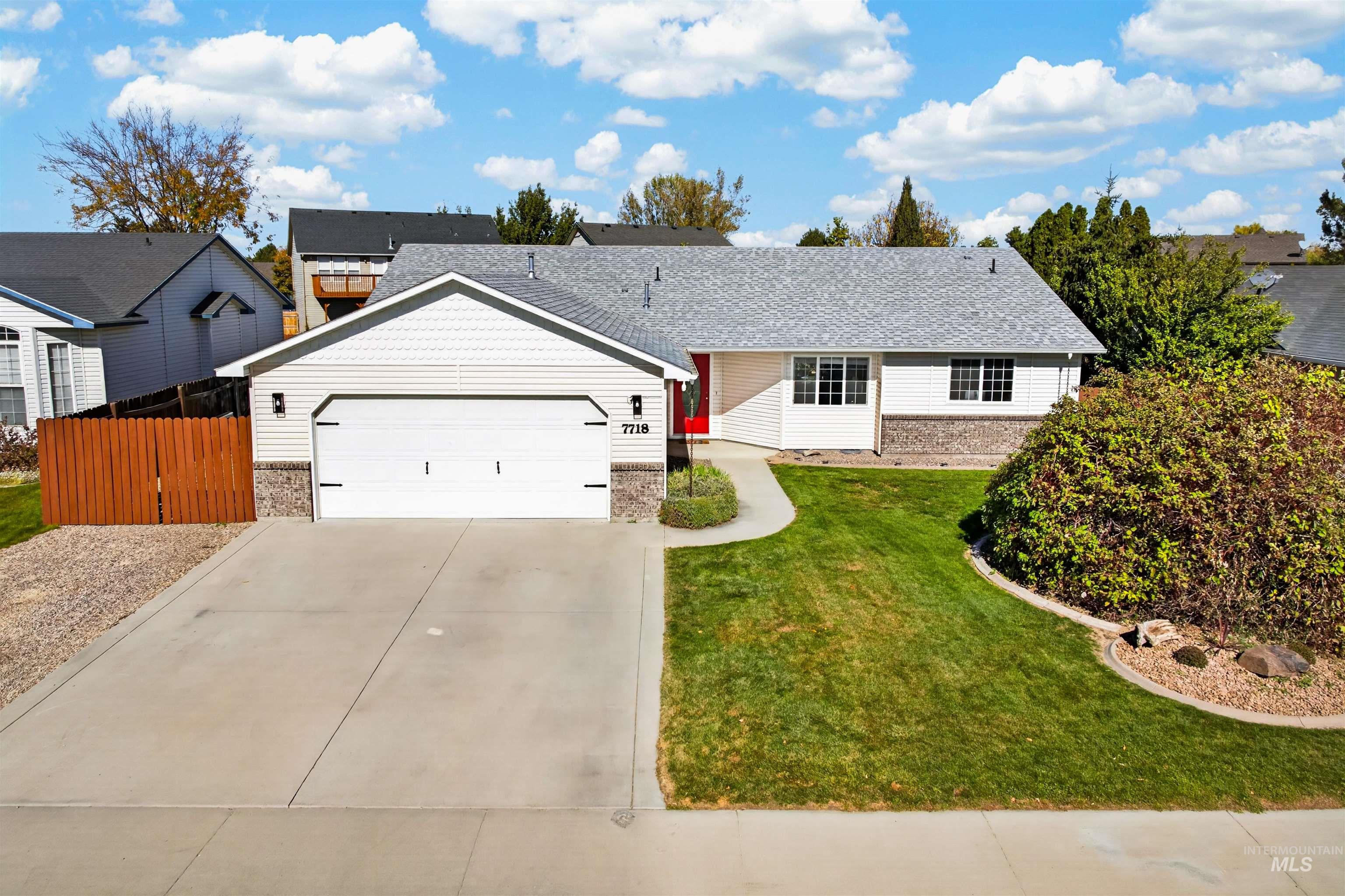 7718 Cedarbrook dr, Nampa, Idaho 83687, 3 Bedrooms, 2 Bathrooms, Residential For Sale, Price $410,000, 99003955