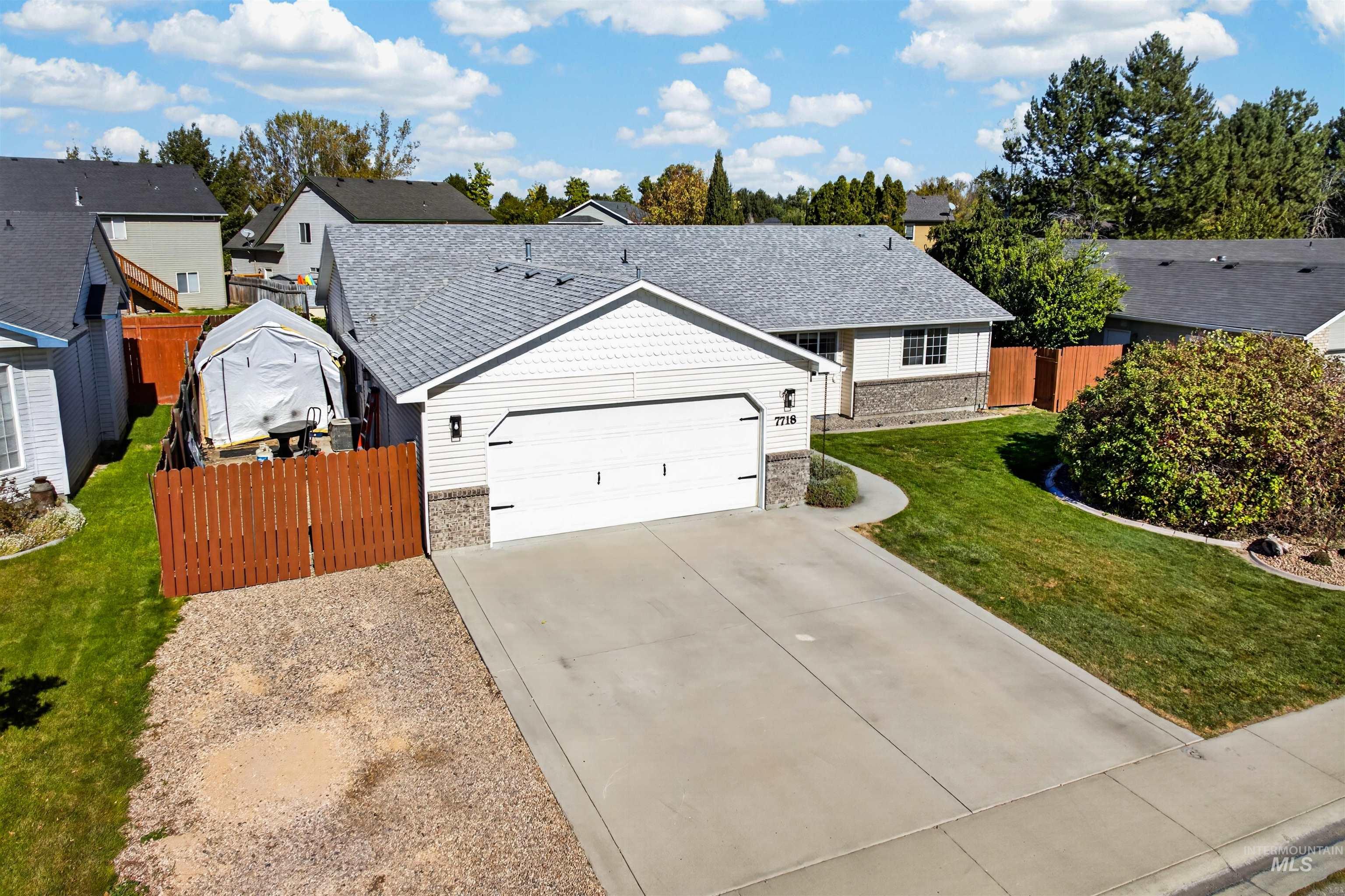 7718 Cedarbrook dr, Nampa, Idaho 83687, 3 Bedrooms, 2 Bathrooms, Residential For Sale, Price $410,000, 99003955