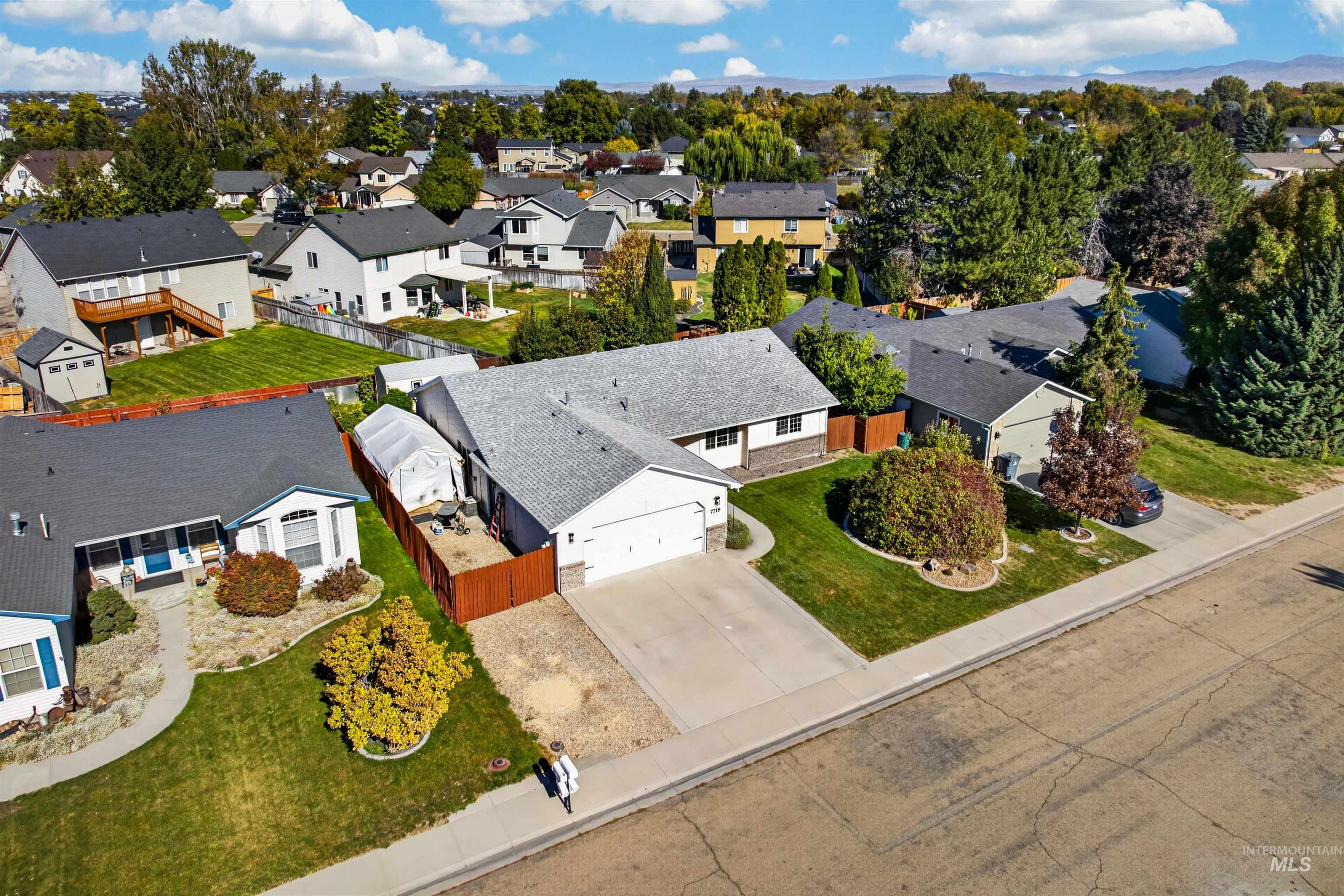 7718 Cedarbrook dr, Nampa, Idaho 83687, 3 Bedrooms, 2 Bathrooms, Residential For Sale, Price $410,000, 99003955