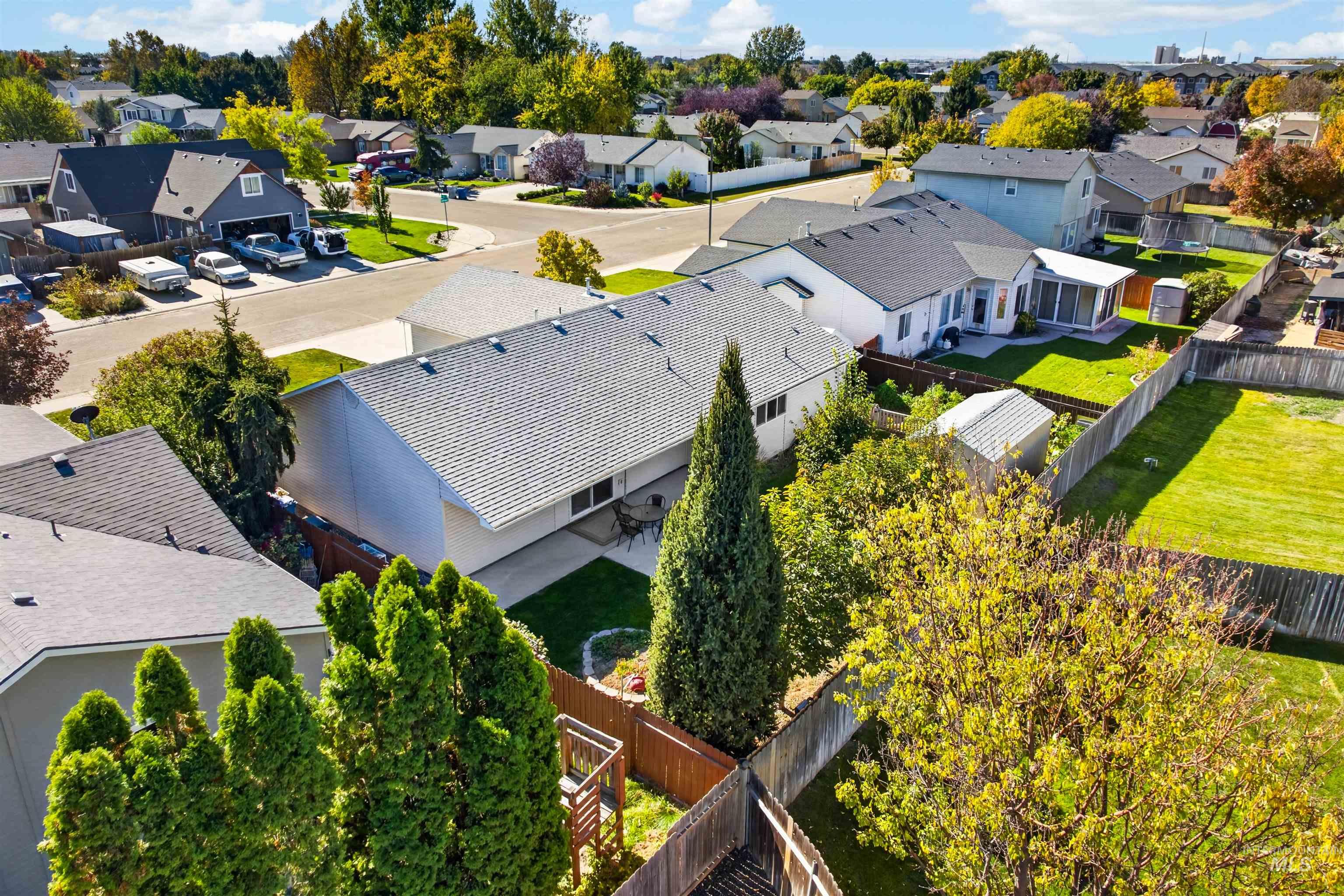 7718 Cedarbrook dr, Nampa, Idaho 83687, 3 Bedrooms, 2 Bathrooms, Residential For Sale, Price $410,000, 99003955