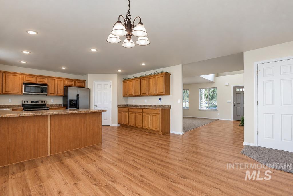 502 15th Ave W, Jerome, Idaho 83338, 4 Bedrooms, 3 Bathrooms, Residential For Sale, Price $449,000, 99003959