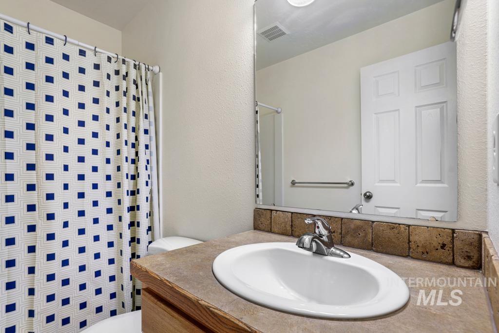 502 15th Ave W, Jerome, Idaho 83338, 4 Bedrooms, 3 Bathrooms, Residential For Sale, Price $449,000, 99003959