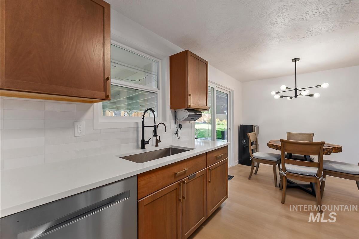 11503 W Santa Barbara Dr, Boise, Idaho 83709, 3 Bedrooms, 2 Bathrooms, Residential For Sale, Price $515,000, 99003962