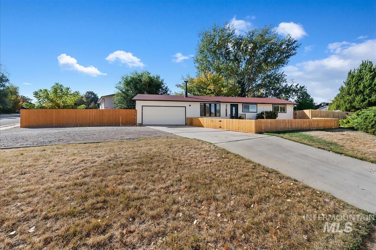 11503 W Santa Barbara Dr, Boise, Idaho 83709, 3 Bedrooms, 2 Bathrooms, Residential For Sale, Price $515,000, 99003962