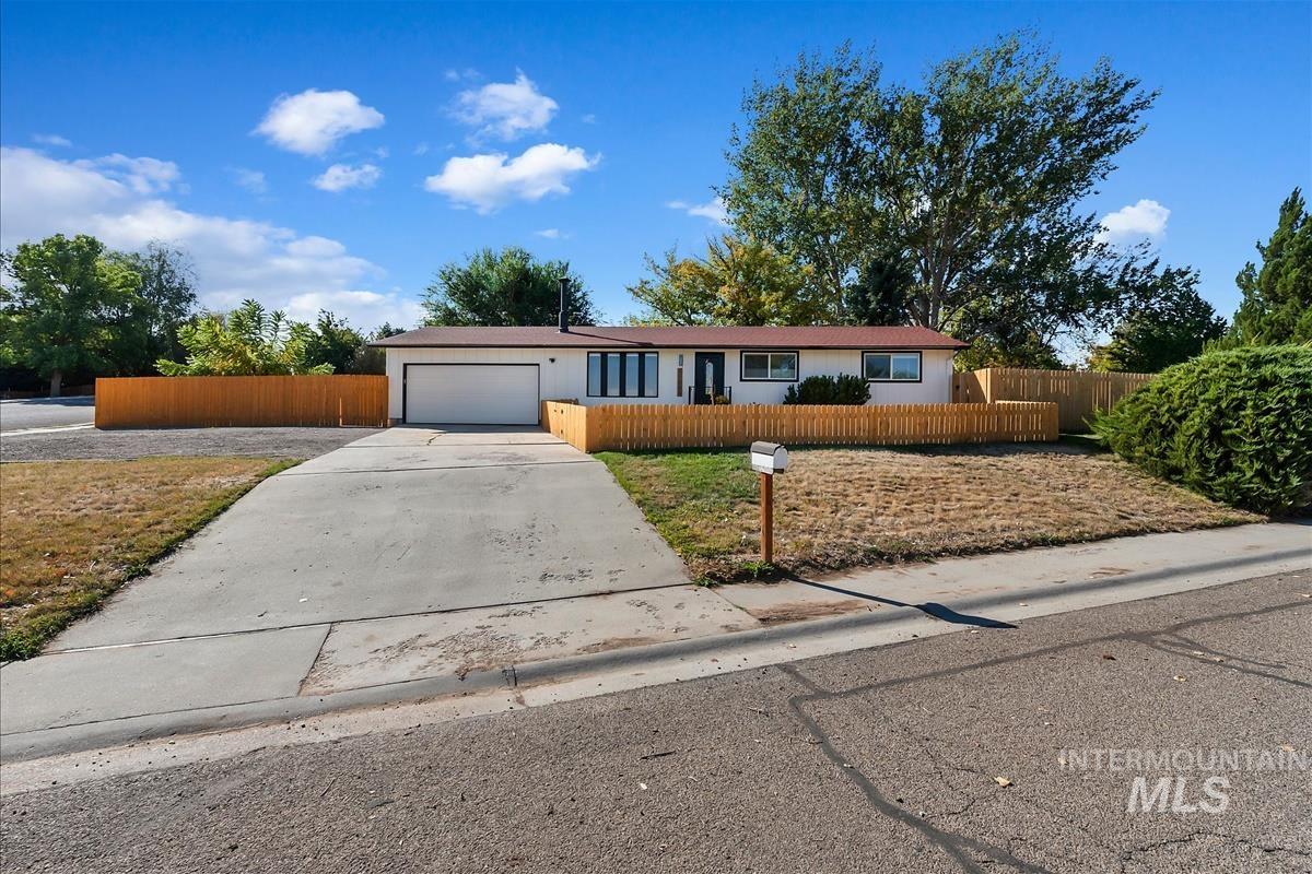 11503 W Santa Barbara Dr, Boise, Idaho 83709, 3 Bedrooms, 2 Bathrooms, Residential For Sale, Price $515,000, 99003962