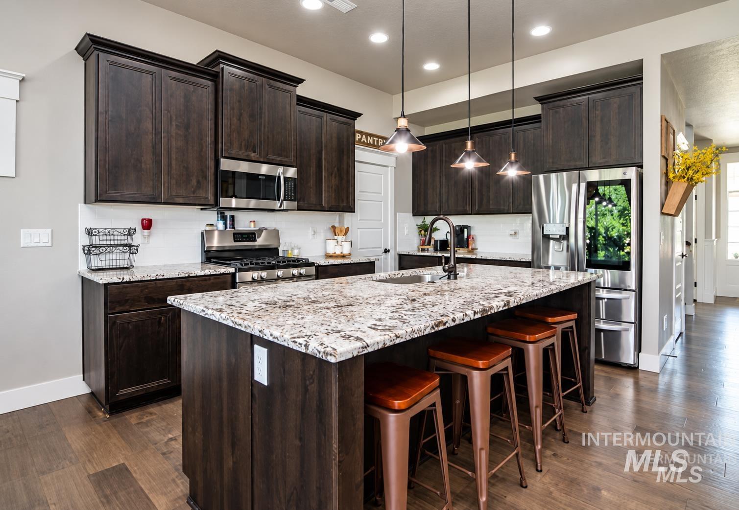 18103 N Timberlake Pl, Nampa, Idaho 83687, 3 Bedrooms, 2.5 Bathrooms, Residential For Sale, Price $569,000, 99003963