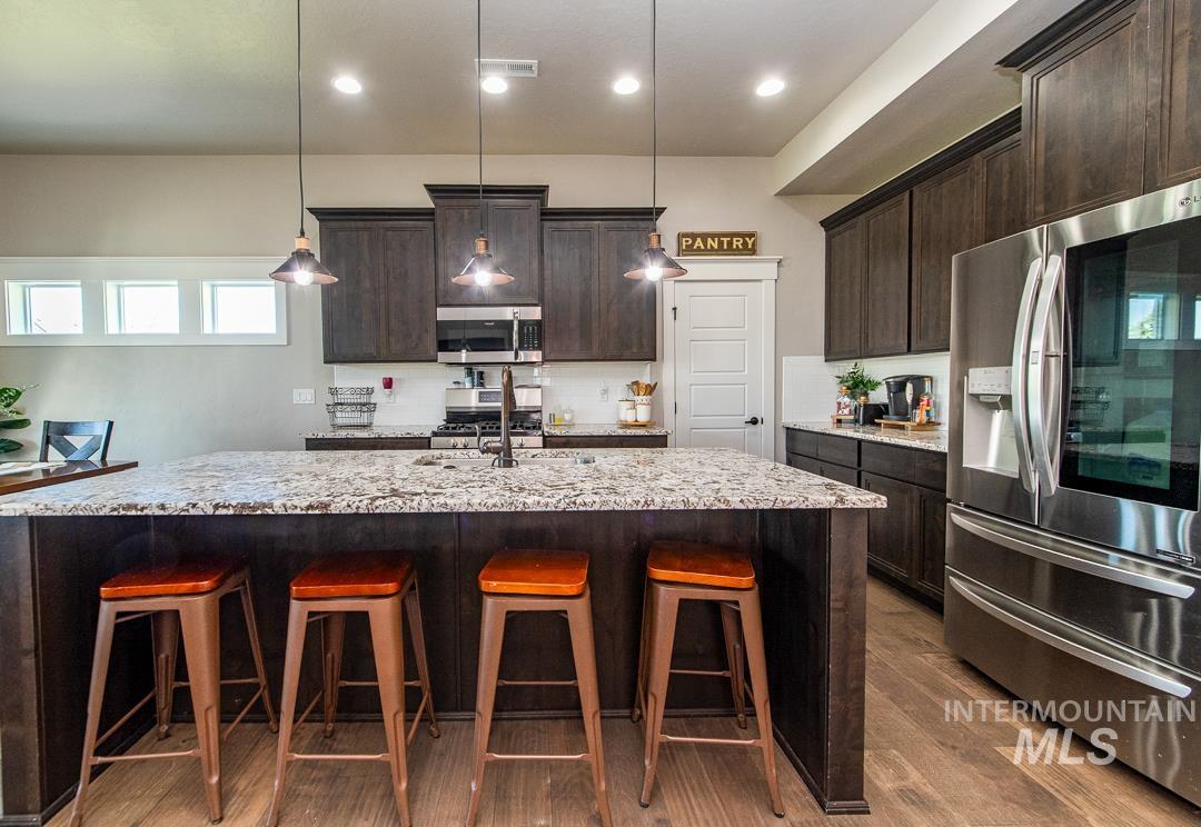 18103 N Timberlake Pl, Nampa, Idaho 83687, 3 Bedrooms, 2.5 Bathrooms, Residential For Sale, Price $569,000, 99003963