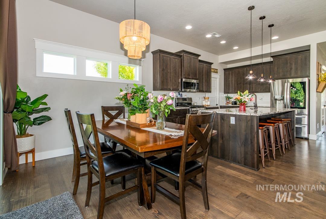 18103 N Timberlake Pl, Nampa, Idaho 83687, 3 Bedrooms, 2.5 Bathrooms, Residential For Sale, Price $569,000, 99003963