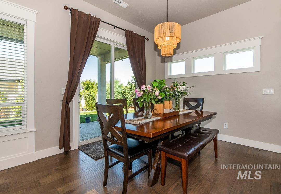 18103 N Timberlake Pl, Nampa, Idaho 83687, 3 Bedrooms, 2.5 Bathrooms, Residential For Sale, Price $569,000, 99003963
