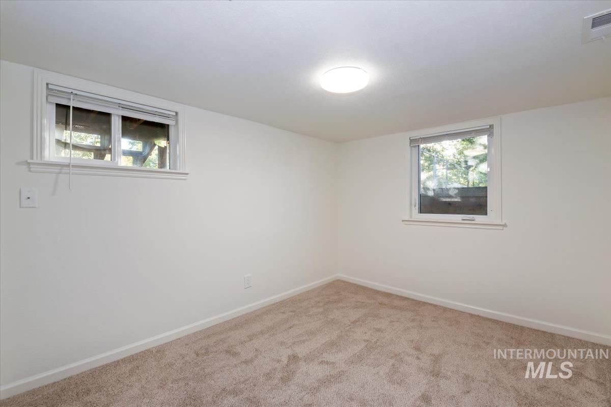 4711 W Glenn St, Boise, Idaho 83705, 4 Bedrooms, 2 Bathrooms, Residential For Sale, Price $550,000, 99003966