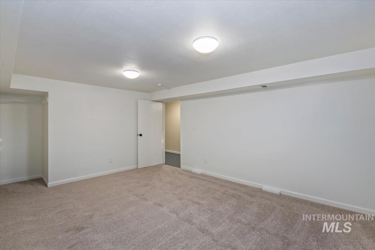 4711 W Glenn St, Boise, Idaho 83705, 4 Bedrooms, 2 Bathrooms, Residential For Sale, Price $550,000, 99003966
