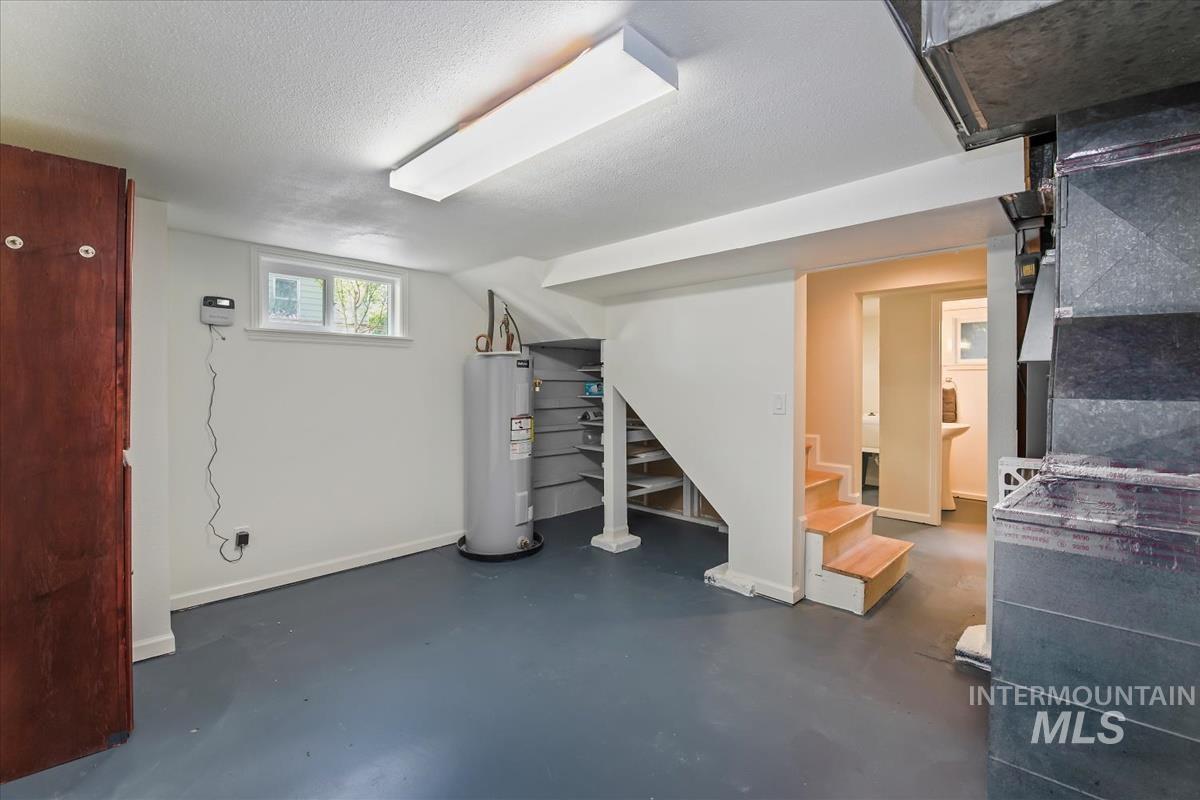 4711 W Glenn St, Boise, Idaho 83705, 4 Bedrooms, 2 Bathrooms, Residential For Sale, Price $550,000, 99003966
