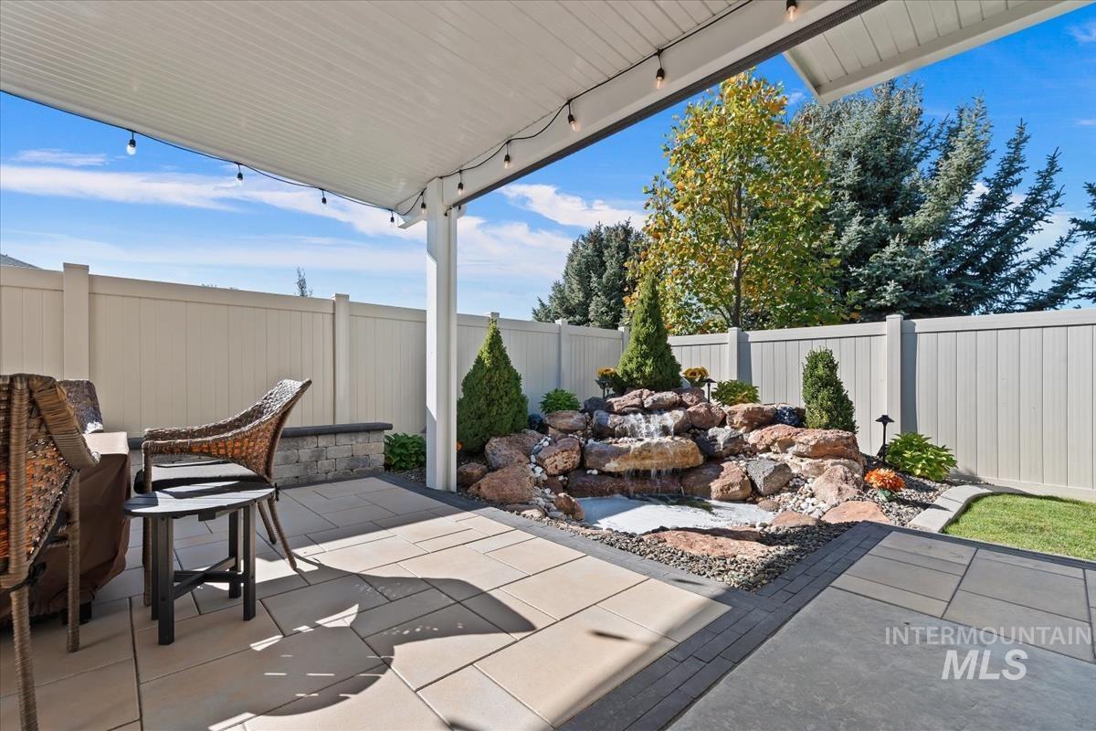 2875 N Kenneth Ave, Kuna, Idaho 83634, 4 Bedrooms, 2 Bathrooms, Residential For Sale, Price $673,900,MLS 99003973