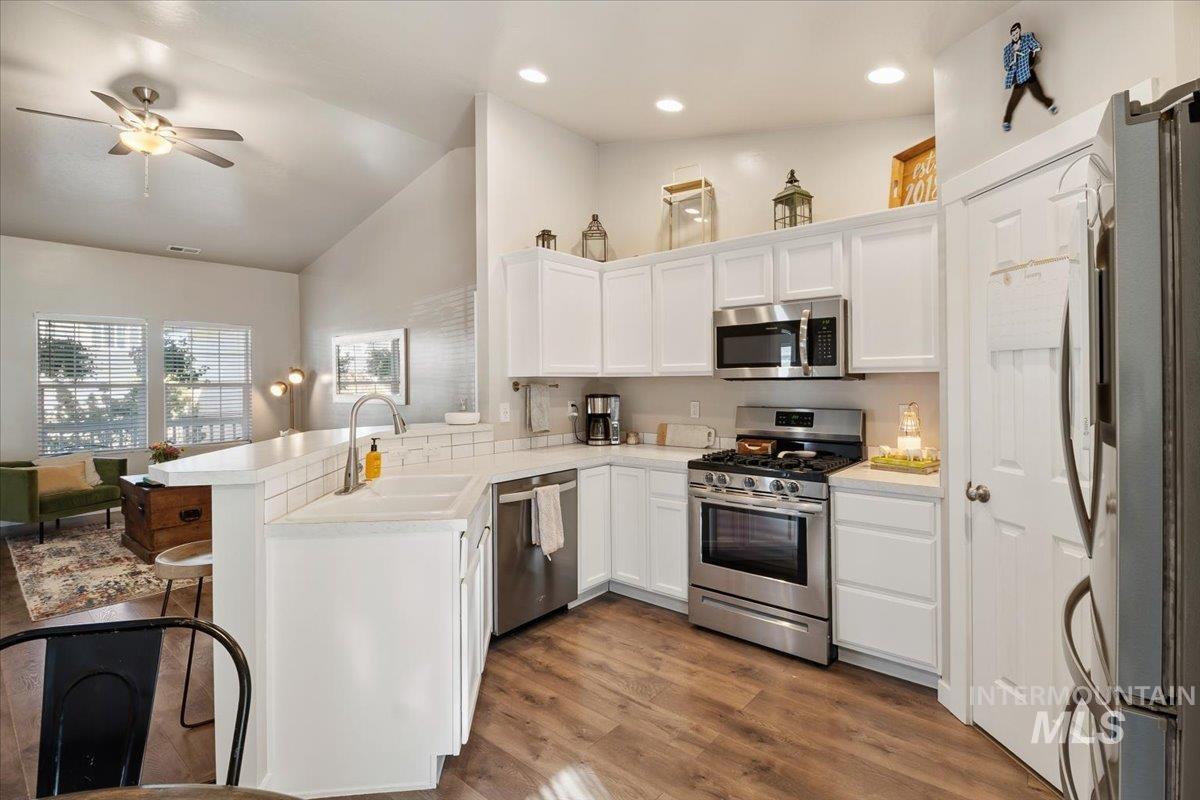 799 Pronghorn Dr., Twin Falls, Idaho 83301, 4 Bedrooms, 2 Bathrooms, Residential For Sale, Price $389,900, 99003975