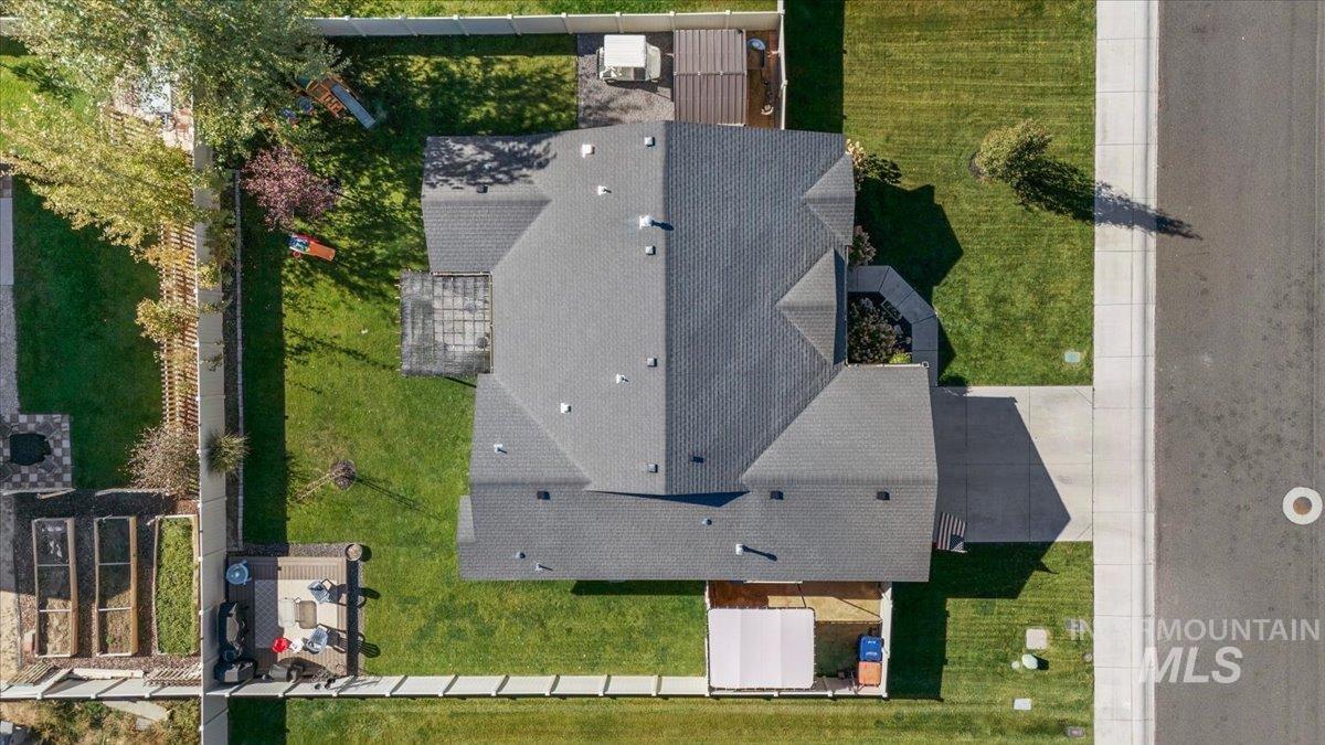 799 Pronghorn Dr., Twin Falls, Idaho 83301, 4 Bedrooms, 2 Bathrooms, Residential For Sale, Price $389,900, 99003975