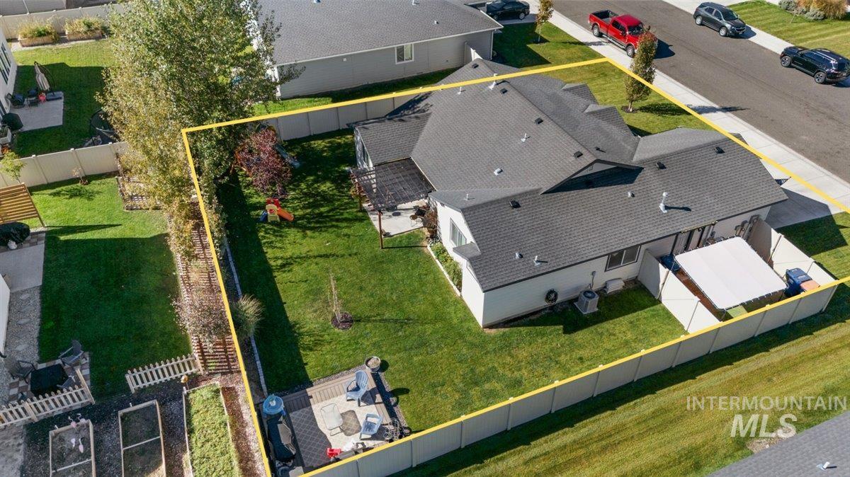 799 Pronghorn Dr., Twin Falls, Idaho 83301, 4 Bedrooms, 2 Bathrooms, Residential For Sale, Price $389,900, 99003975