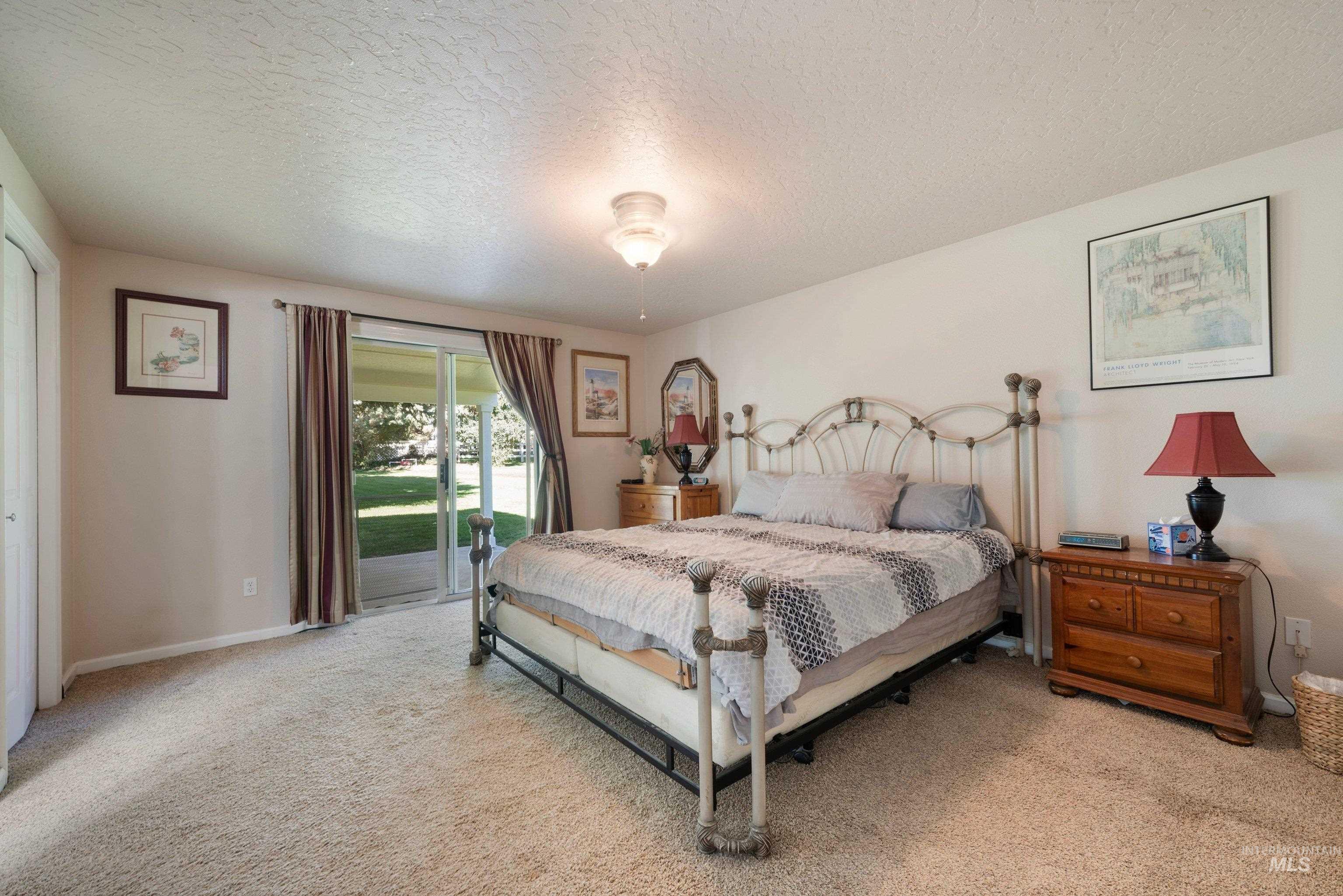 24478 Sweetwater Rd., Wilder, Idaho 83676, 3 Bedrooms, 2 Bathrooms, Residential For Sale, Price $575,000,MLS 99003982