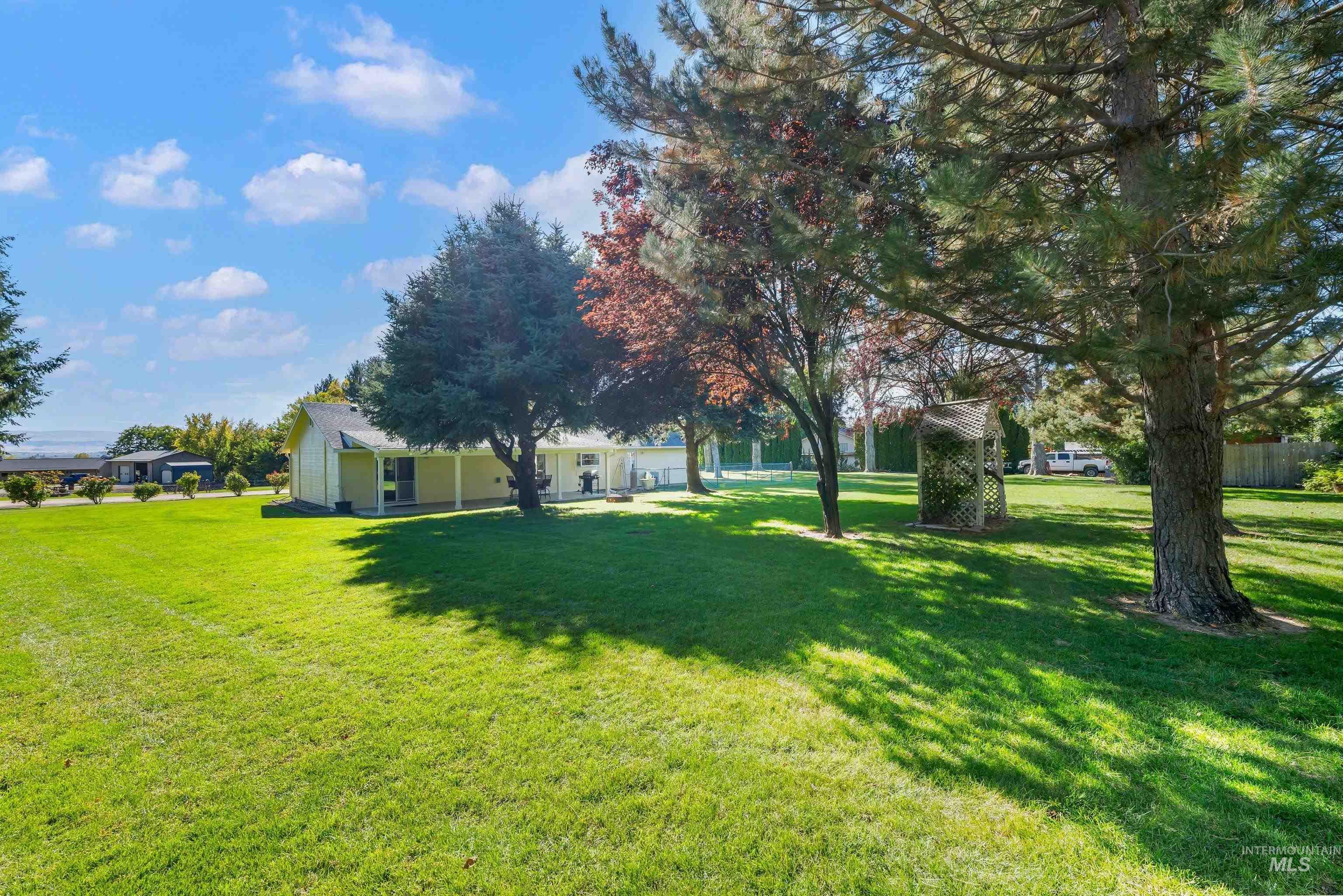 24478 Sweetwater Rd., Wilder, Idaho 83676, 3 Bedrooms, 2 Bathrooms, Residential For Sale, Price $575,000,MLS 99003982
