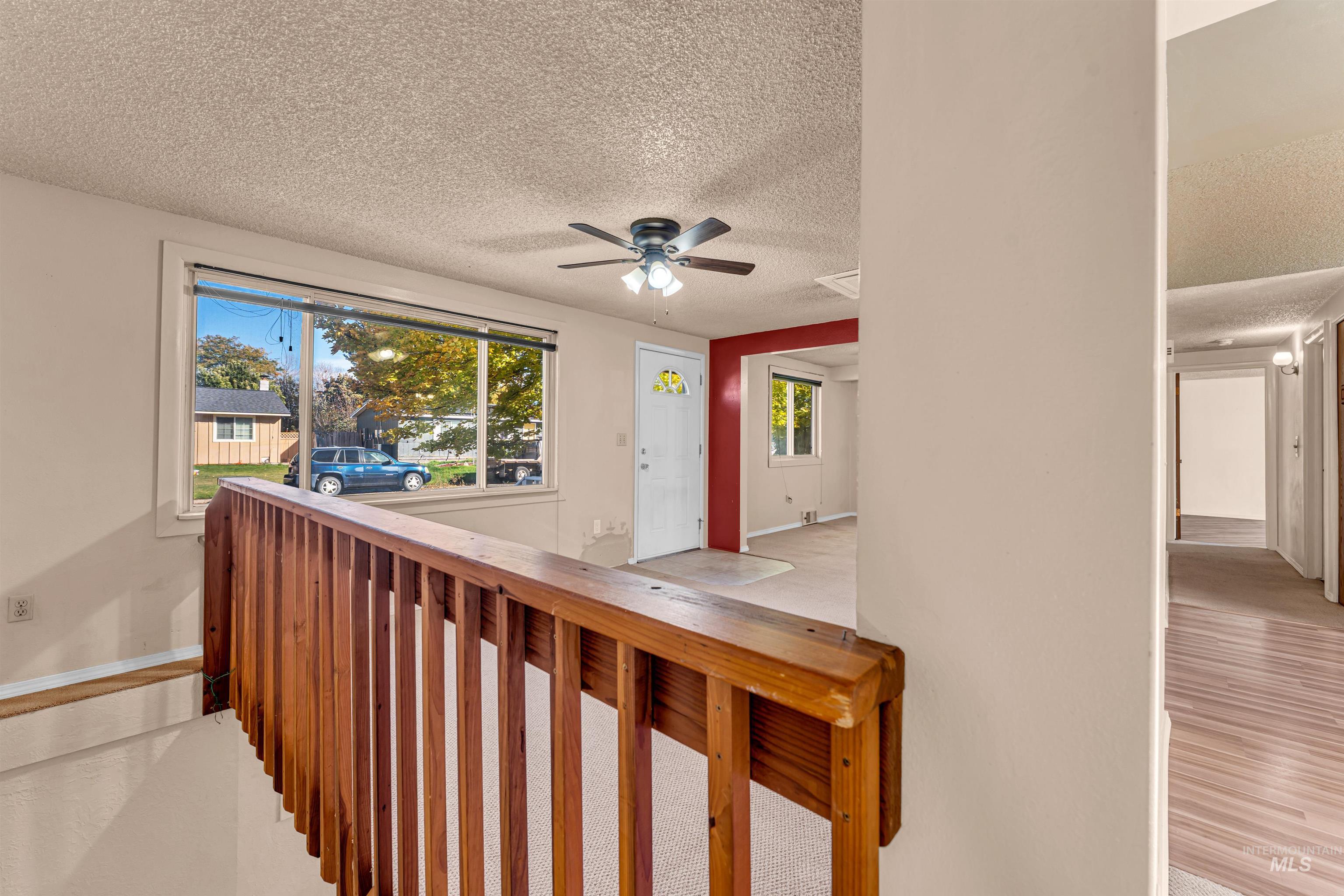 651 Calico, Hansen, Idaho 83334, 4 Bedrooms, 2 Bathrooms, Residential For Sale, Price $295,000, 99003985