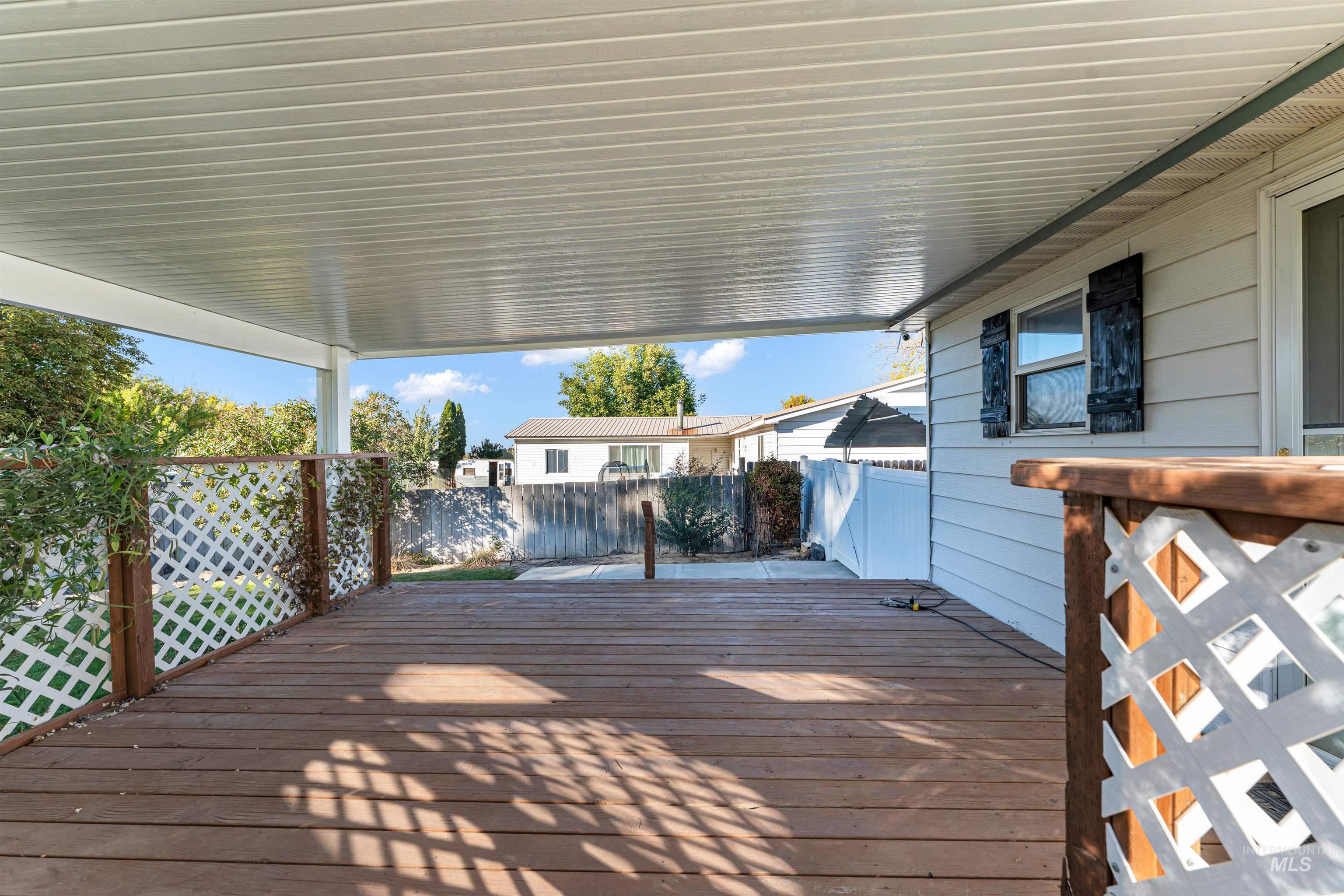 651 Calico, Hansen, Idaho 83334, 4 Bedrooms, 2 Bathrooms, Residential For Sale, Price $295,000, 99003985