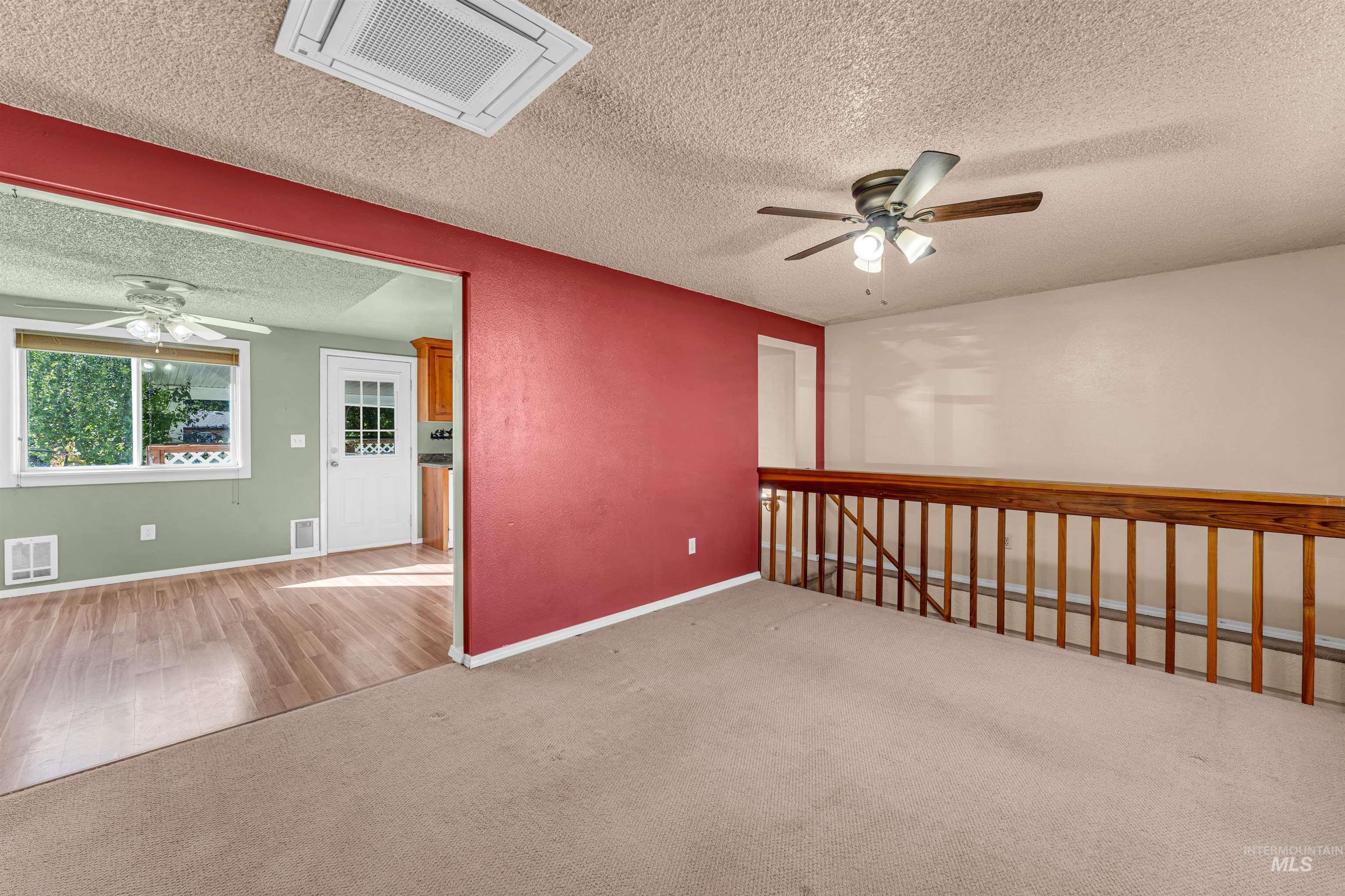 651 Calico, Hansen, Idaho 83334, 4 Bedrooms, 2 Bathrooms, Residential For Sale, Price $295,000, 99003985