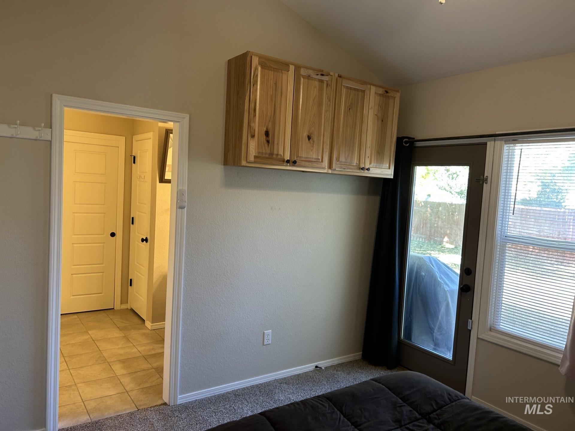 563 S Canvasback, Meridian, Idaho 83642, 3 Bedrooms, 2 Bathrooms, Residential For Sale, Price $459,990, 99003987