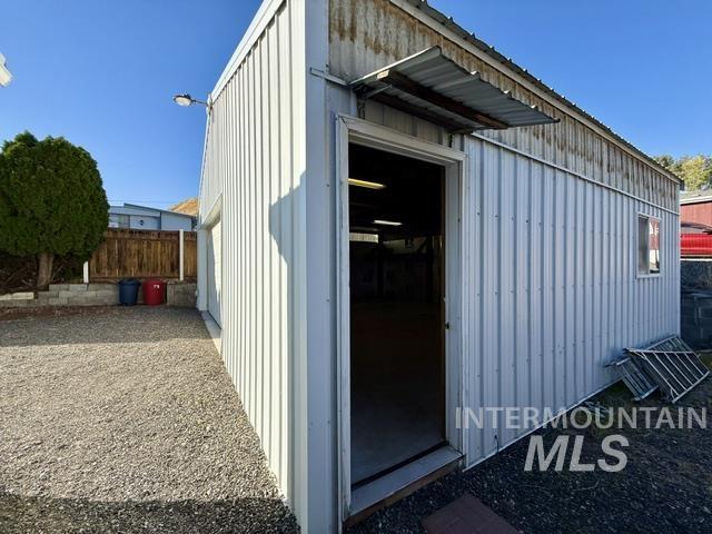 1340 Peaslee Avenue, Clarkston, Washington 99403, 2 Bedrooms, 1.5 Bathrooms, Residential For Sale, Price $260,000, 99003988