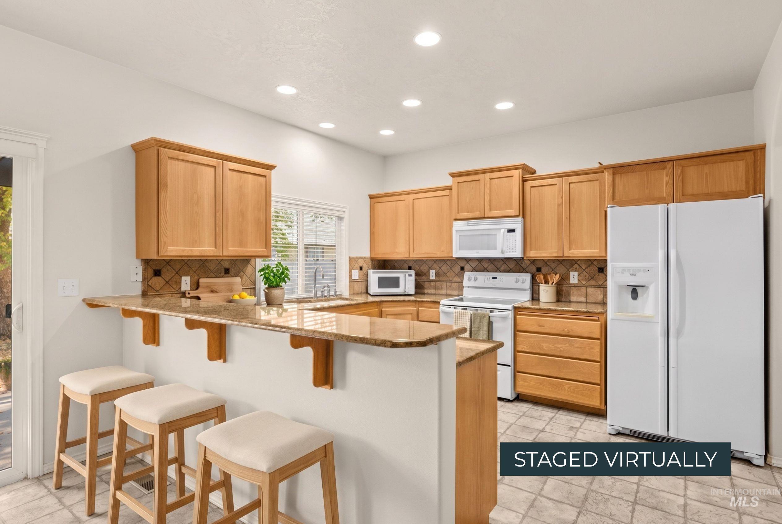 3841 N Price Way, Meridian, Idaho 83642, 4 Bedrooms, 2.5 Bathrooms, Residential For Sale, Price $499,900, 99003990