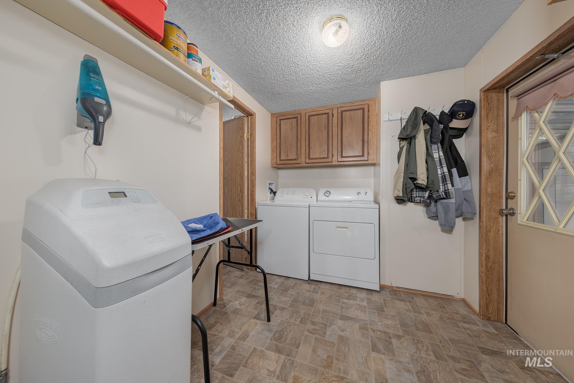 2701 N Alder Dr #69, Fruitland, Idaho 83619, 3 Bedrooms, 2 Bathrooms, Residential For Sale, Price $143,000,MLS 99003991